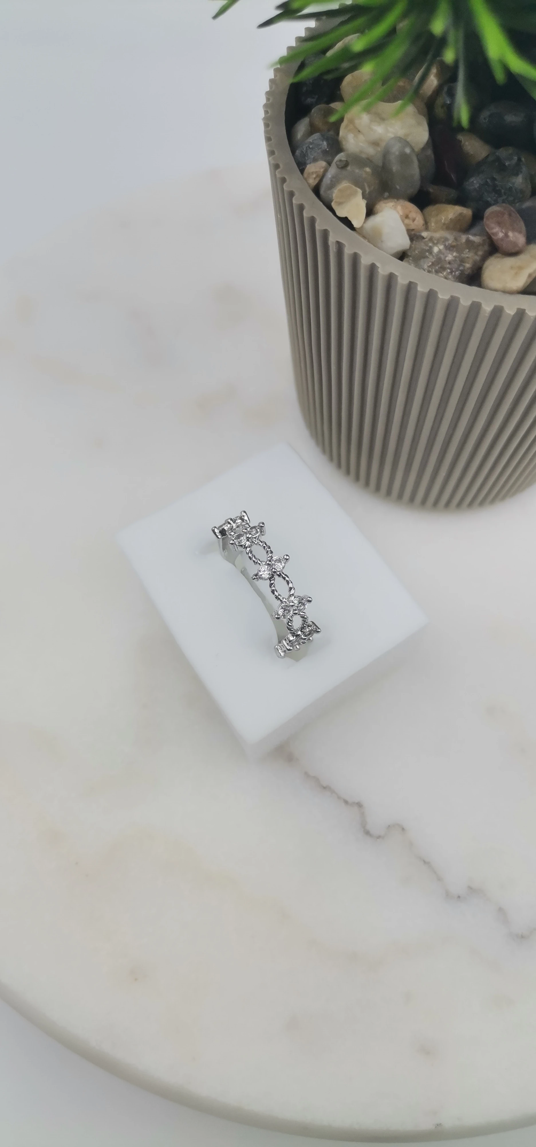 VİP ZİRKON TAŞLI SİLVER  YÜZÜK