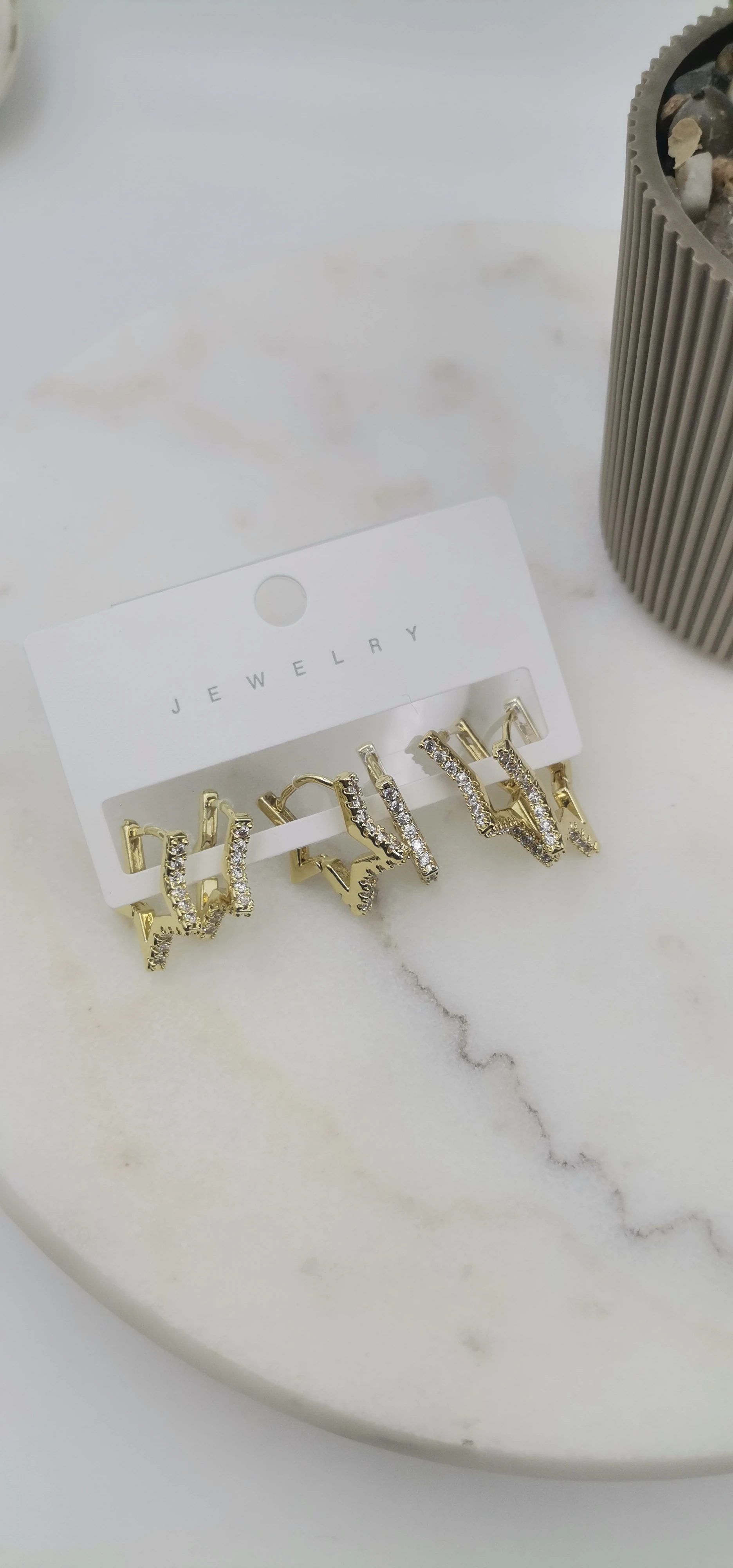 ZİRKON TAŞLI ÇOKLU GOLD KÜPE