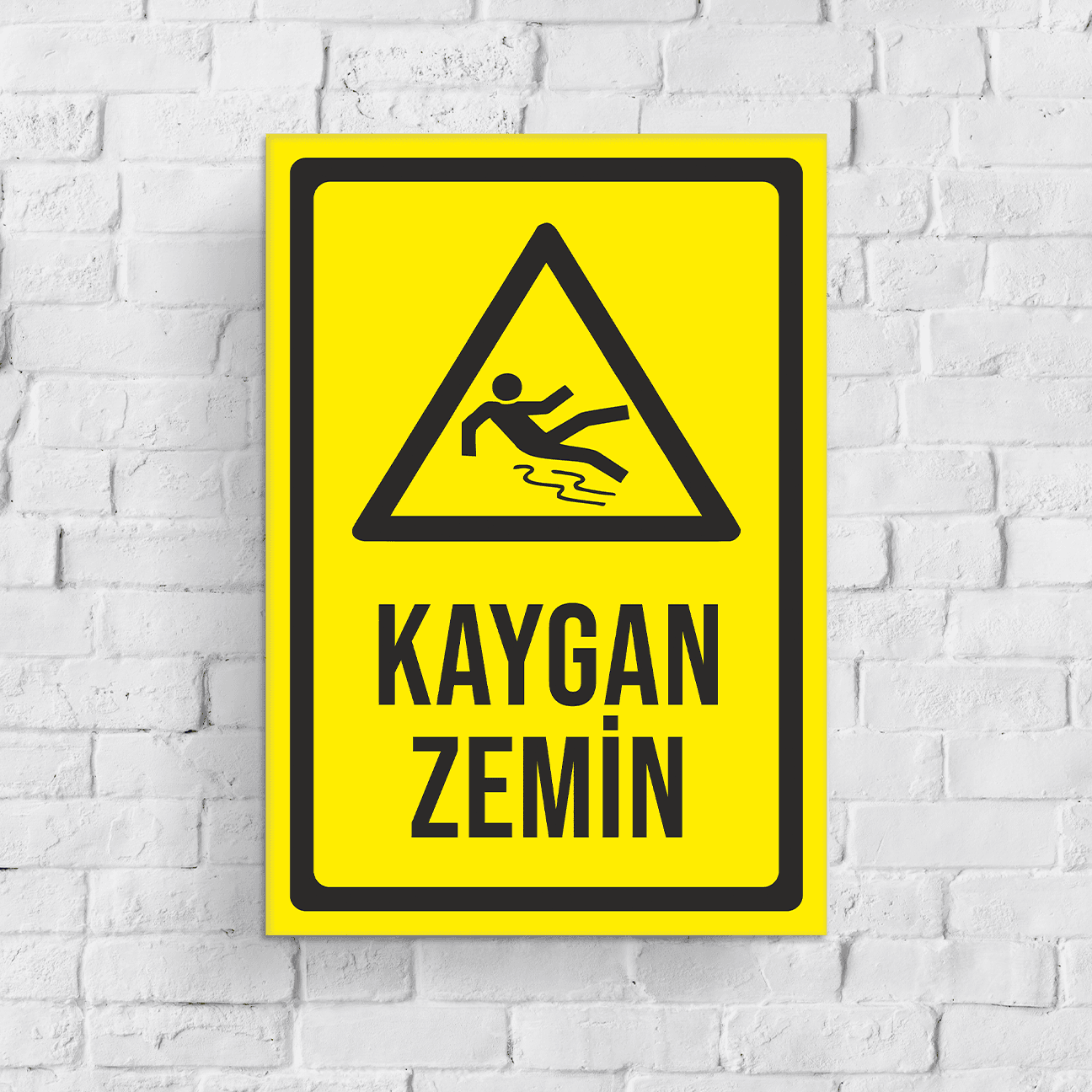 Kaygan Zemin Uyarı Levhası