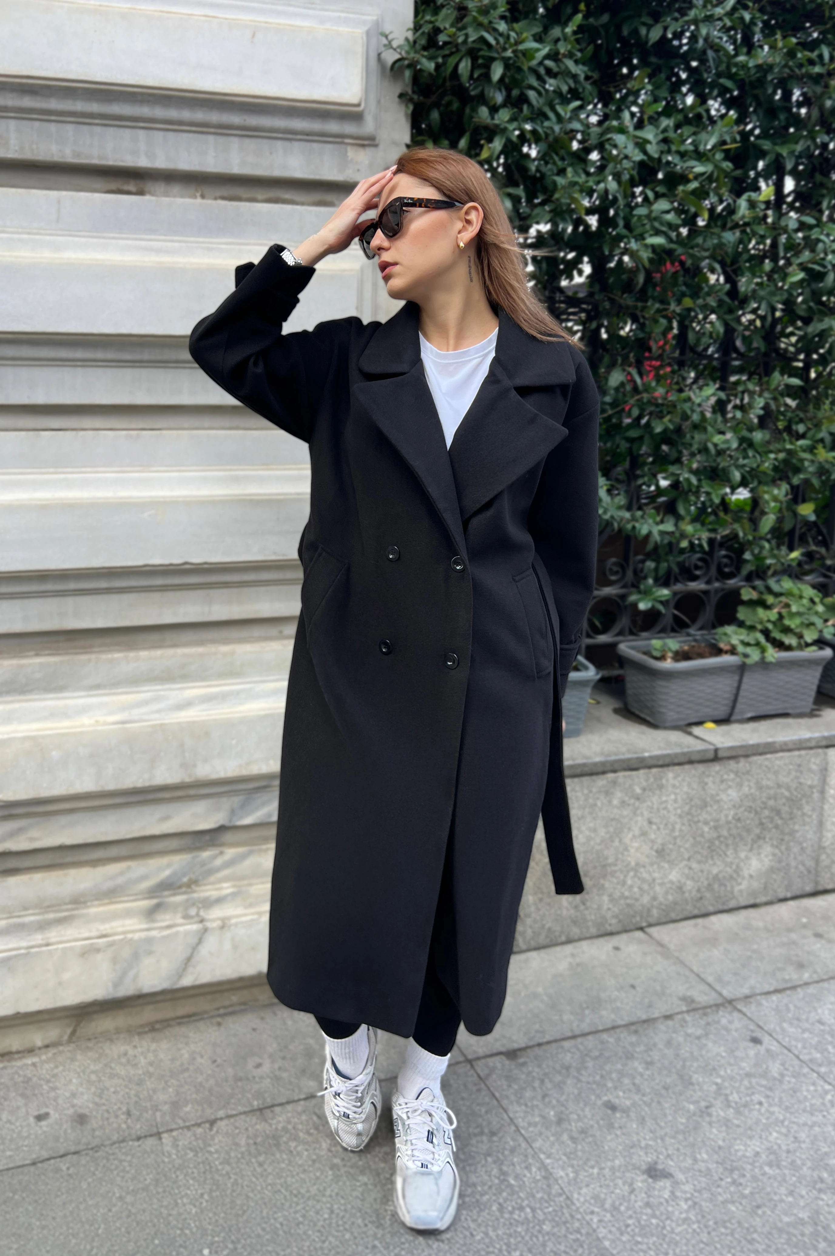 Nuit Noire Kemer Detaylı Uzun Kollu Düğmeli Kışlık Kaban