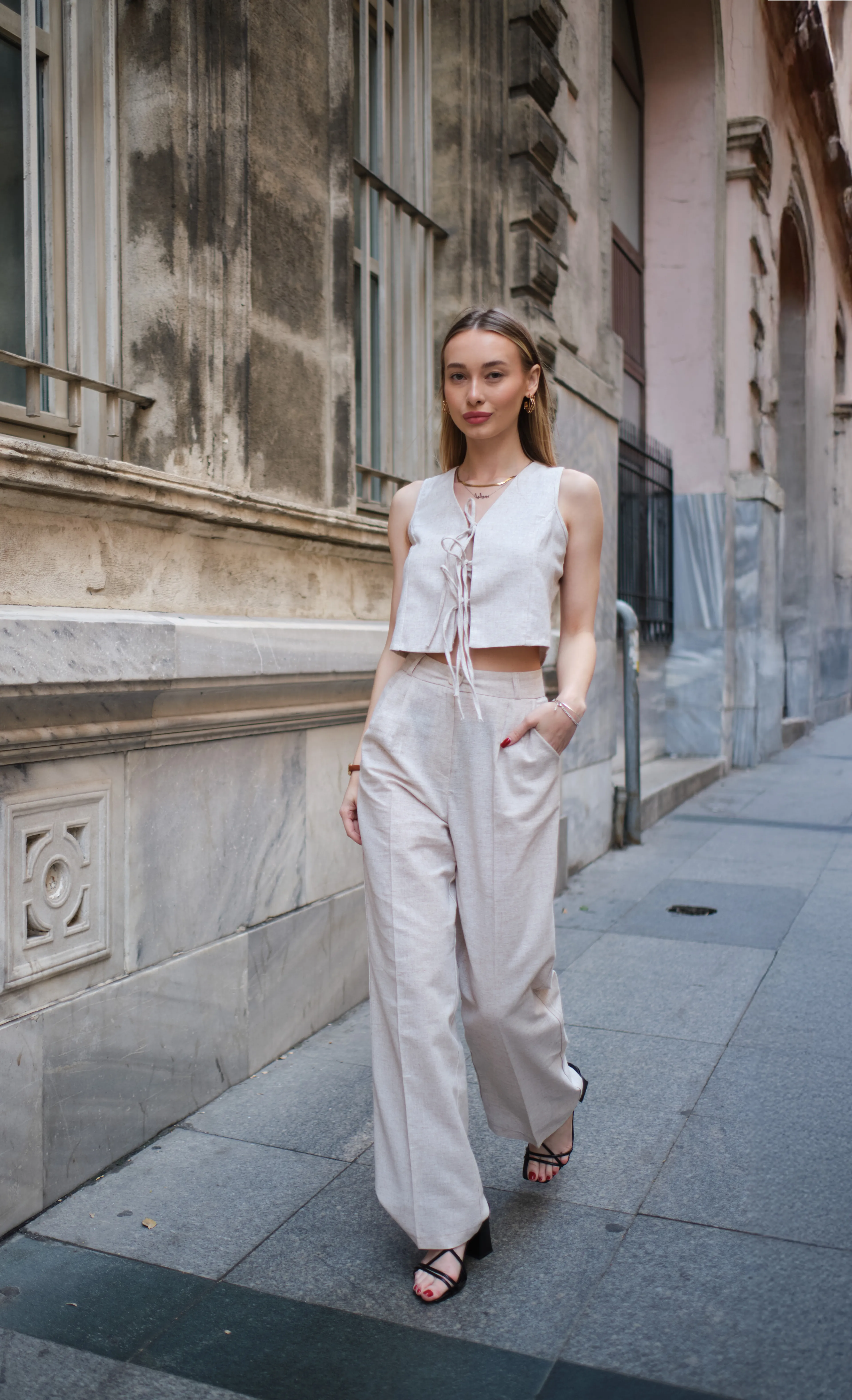 Voile d’Âme Kadın Bej Ham Keten İpli Yelek Palazzo Takım