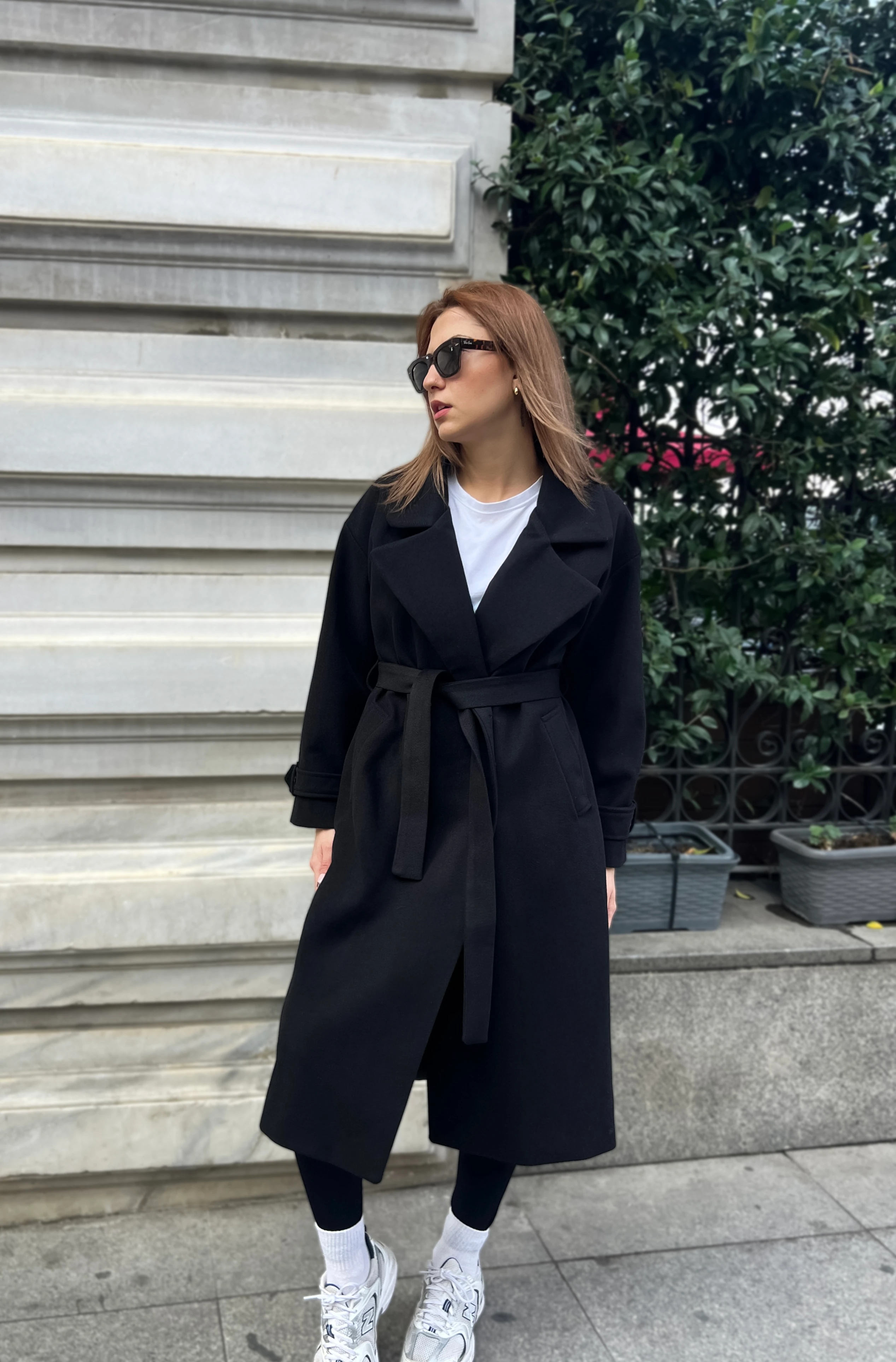 Nuit Noire Kemer Detaylı Uzun Kollu Düğmeli Kışlık Kaban