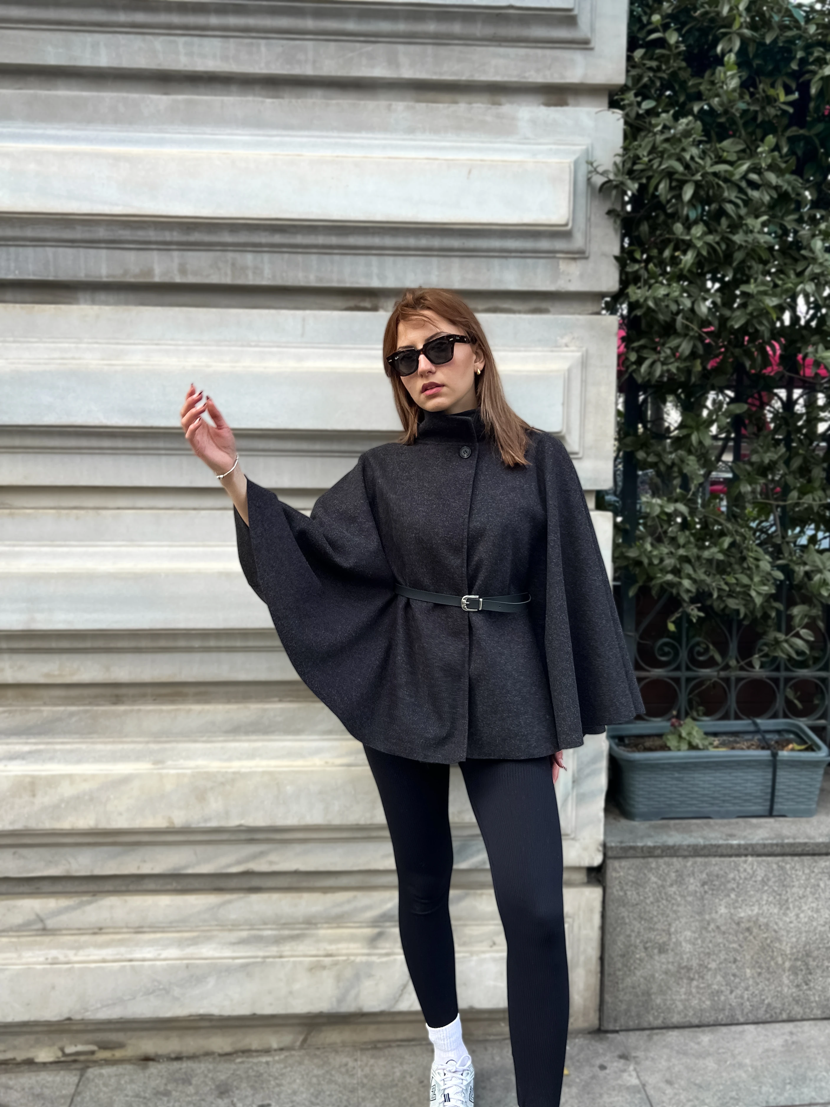 Rivière Kadın Yün Karışımlı Şık Kemerli Panço