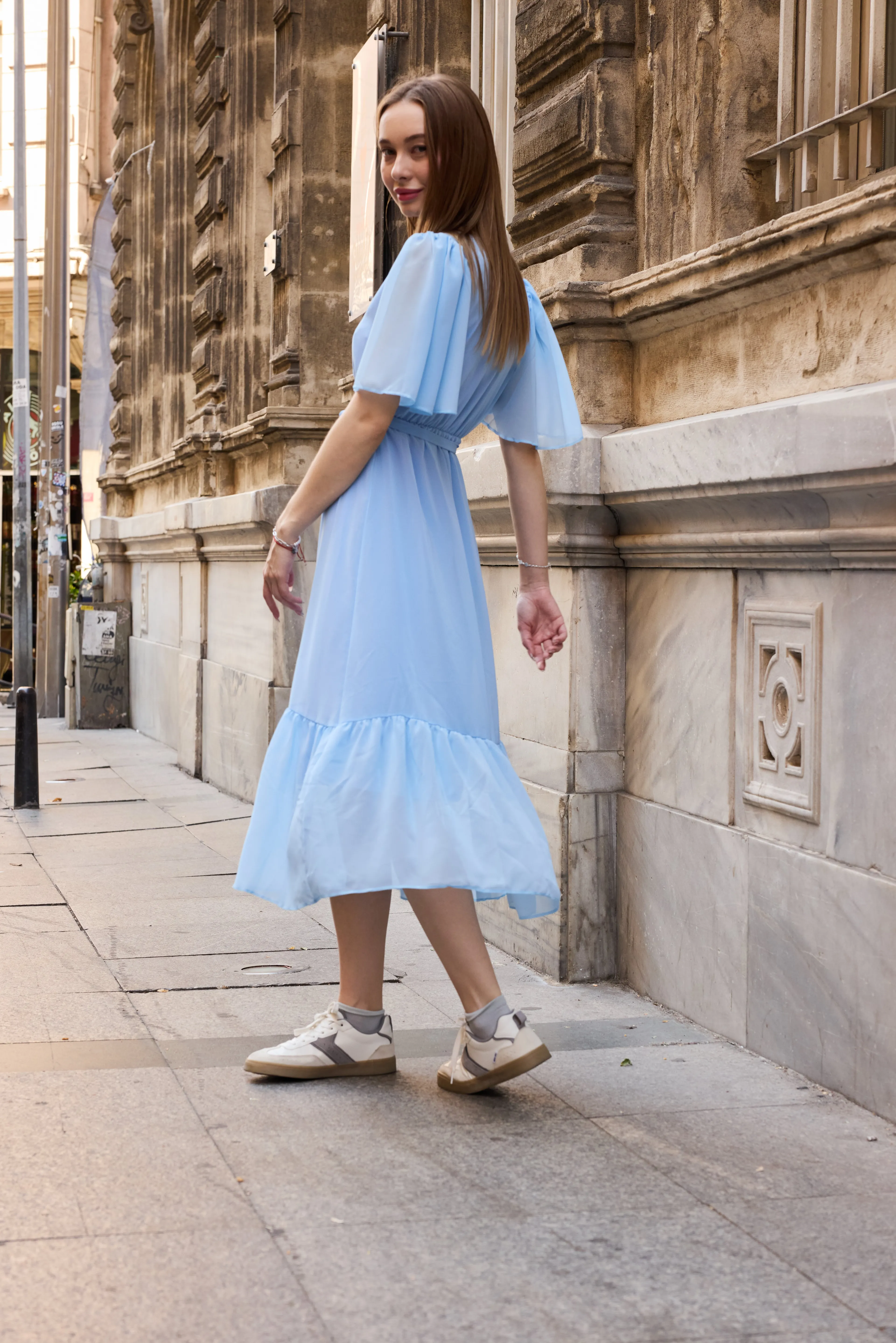 Bleu Bébé Pastel Kadın Pastel Mavi V Yaka Şifon Kuşaklı Midi Elbise