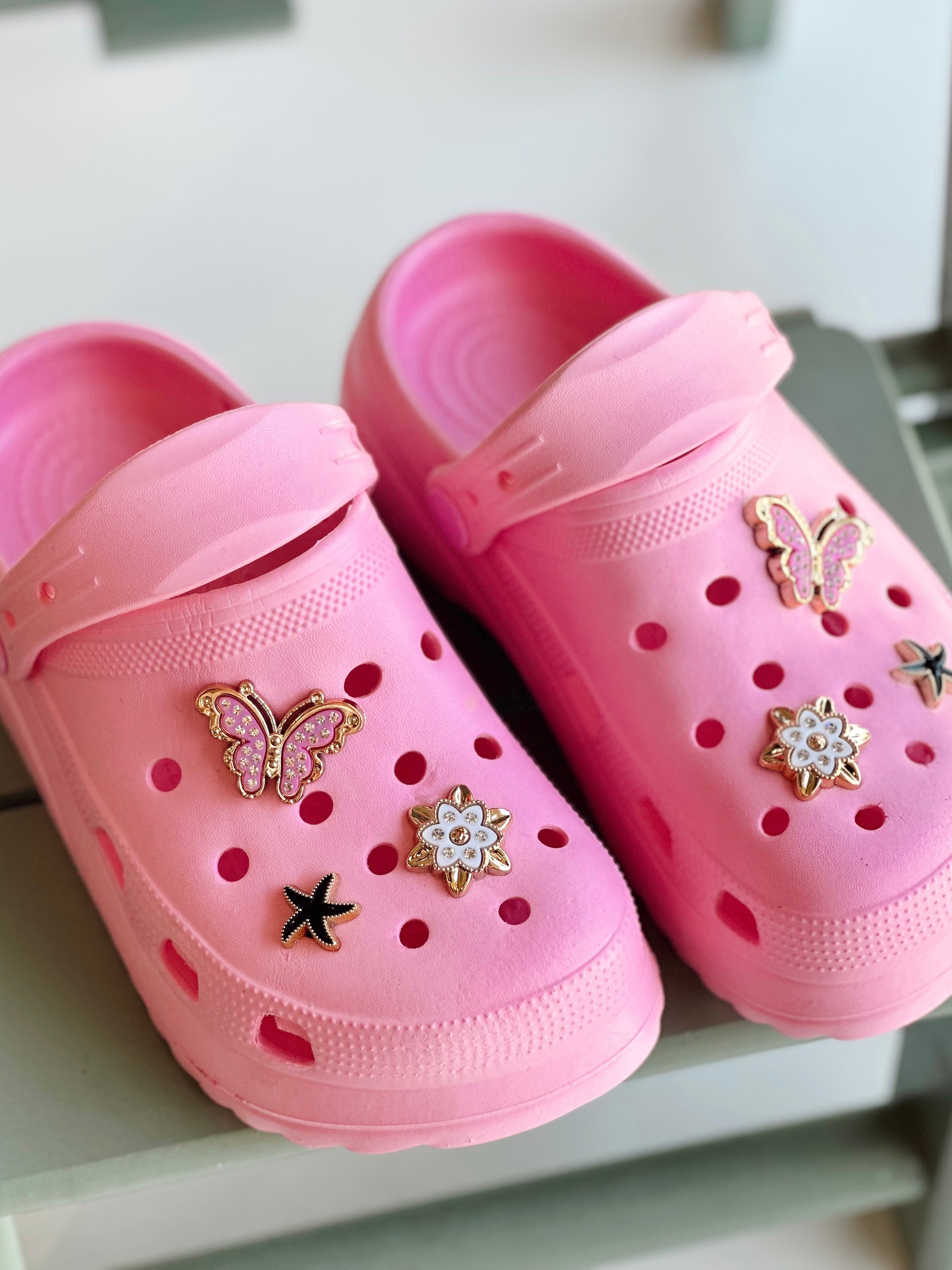 Karışık Figür Tokalı 30/35 numara Crocs Terlik 