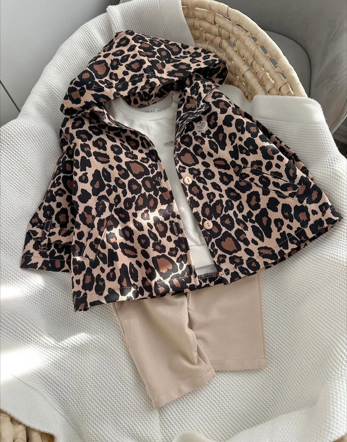 Kız Bebek Leopar Trenç Sweat Pantolon 3’lü Takım