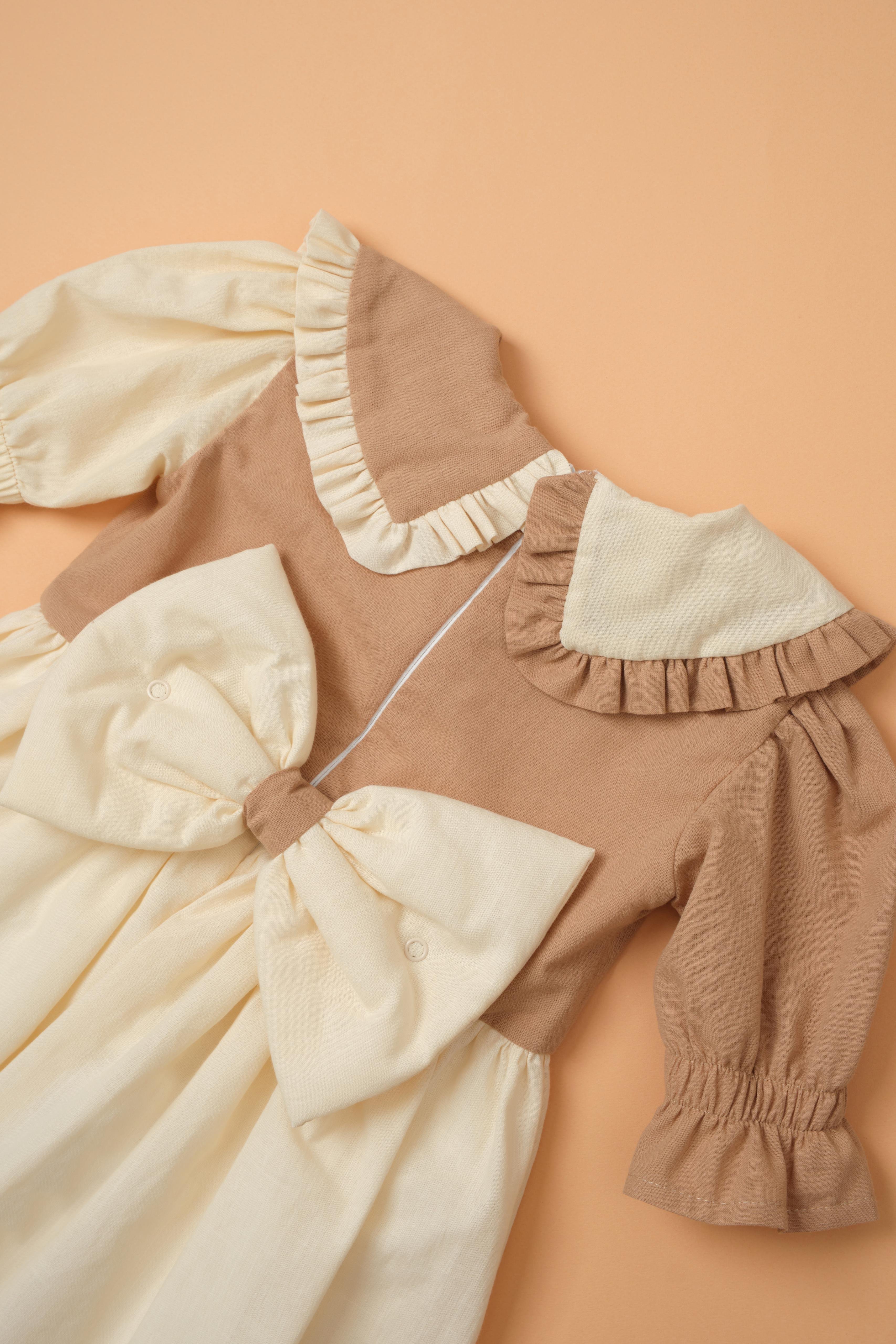 Camel&Ekru Renkli Bebe Yaka Elbise