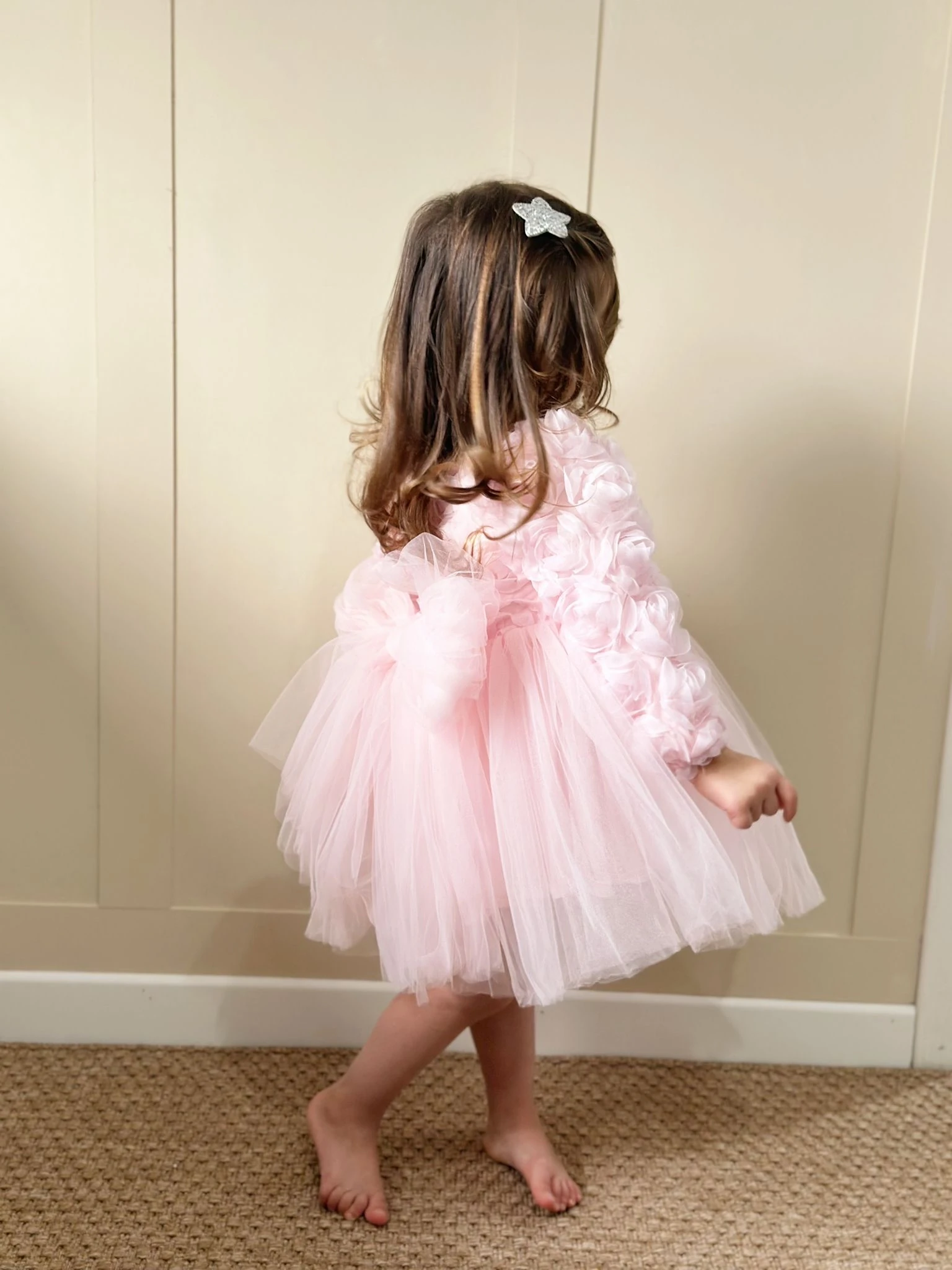 Kız Çocuk Gül Kabartma Detay Fiyonklu Elbise 