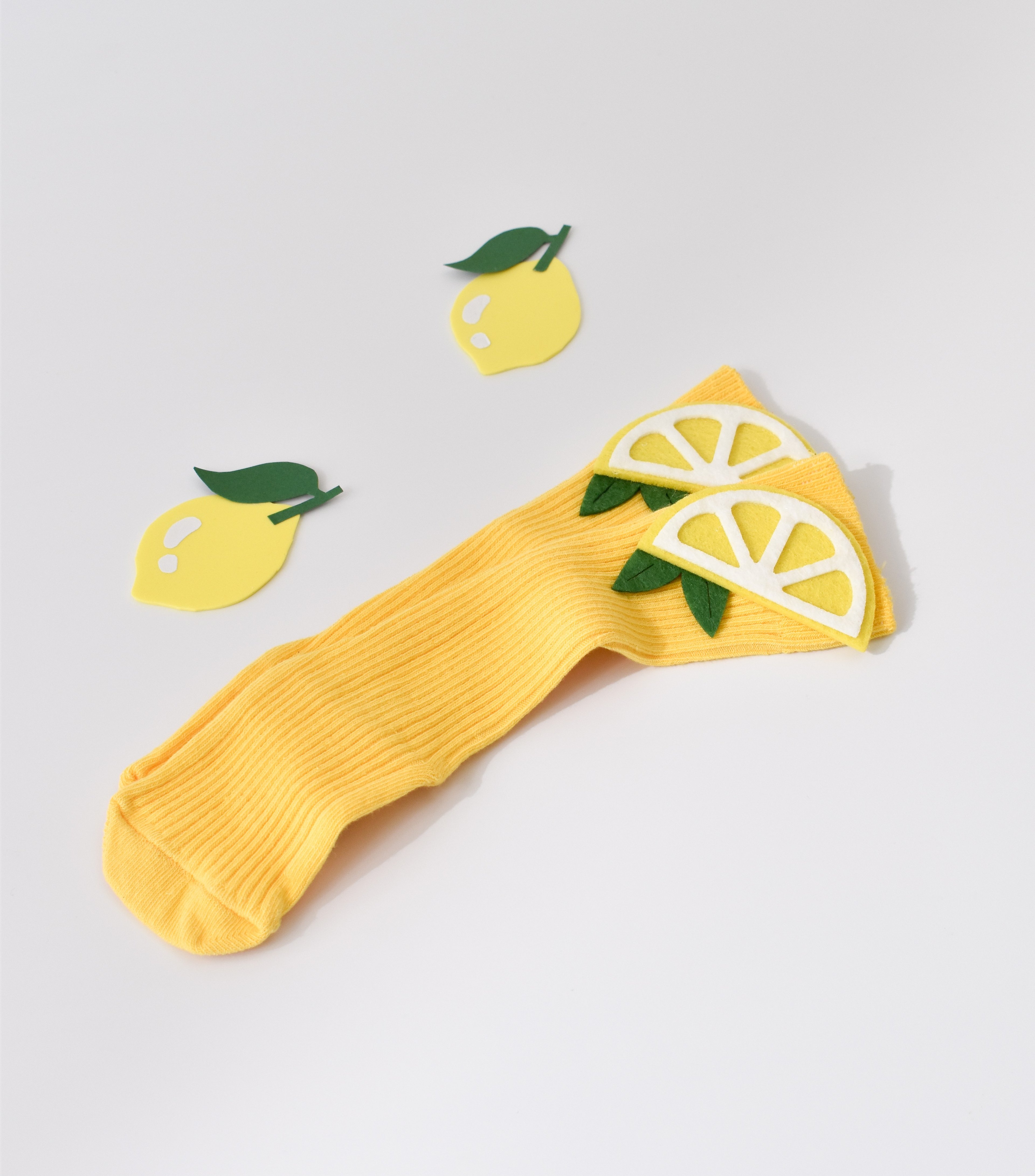 Meyve Detaylı Fitilli Dizaltı Çorap - Limon