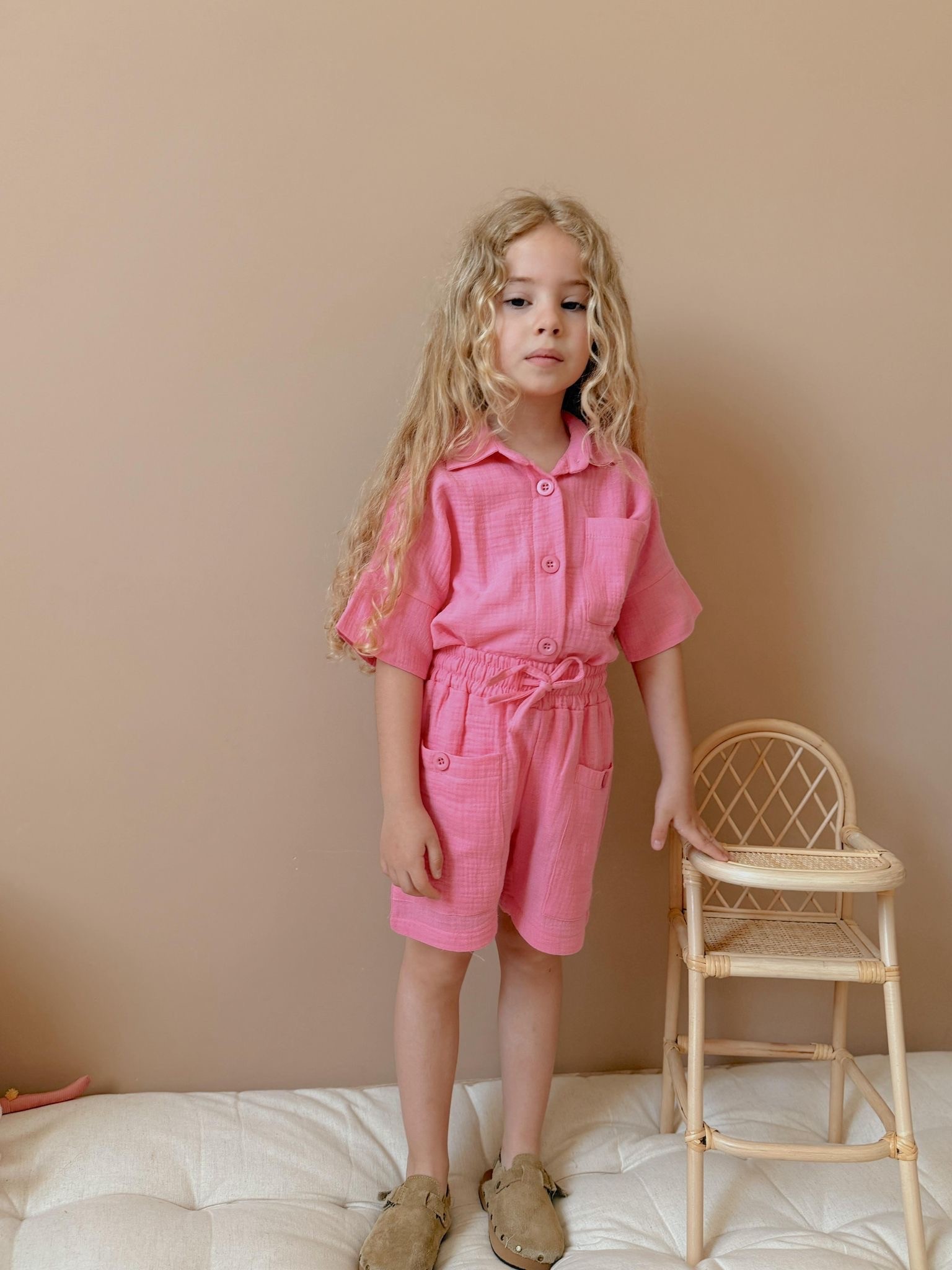 Kız Çocuk Pembe Müslin Gömlek Şort Takım