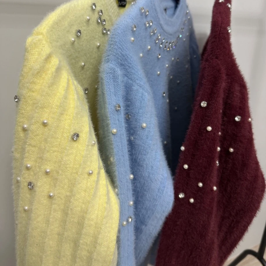 Taş İşlemeli Yumoş Kazak