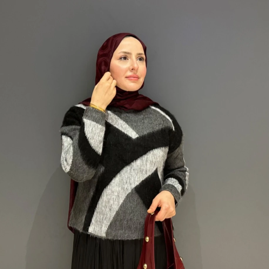 Yün Karışımlı Şerit Detaylı Kazak