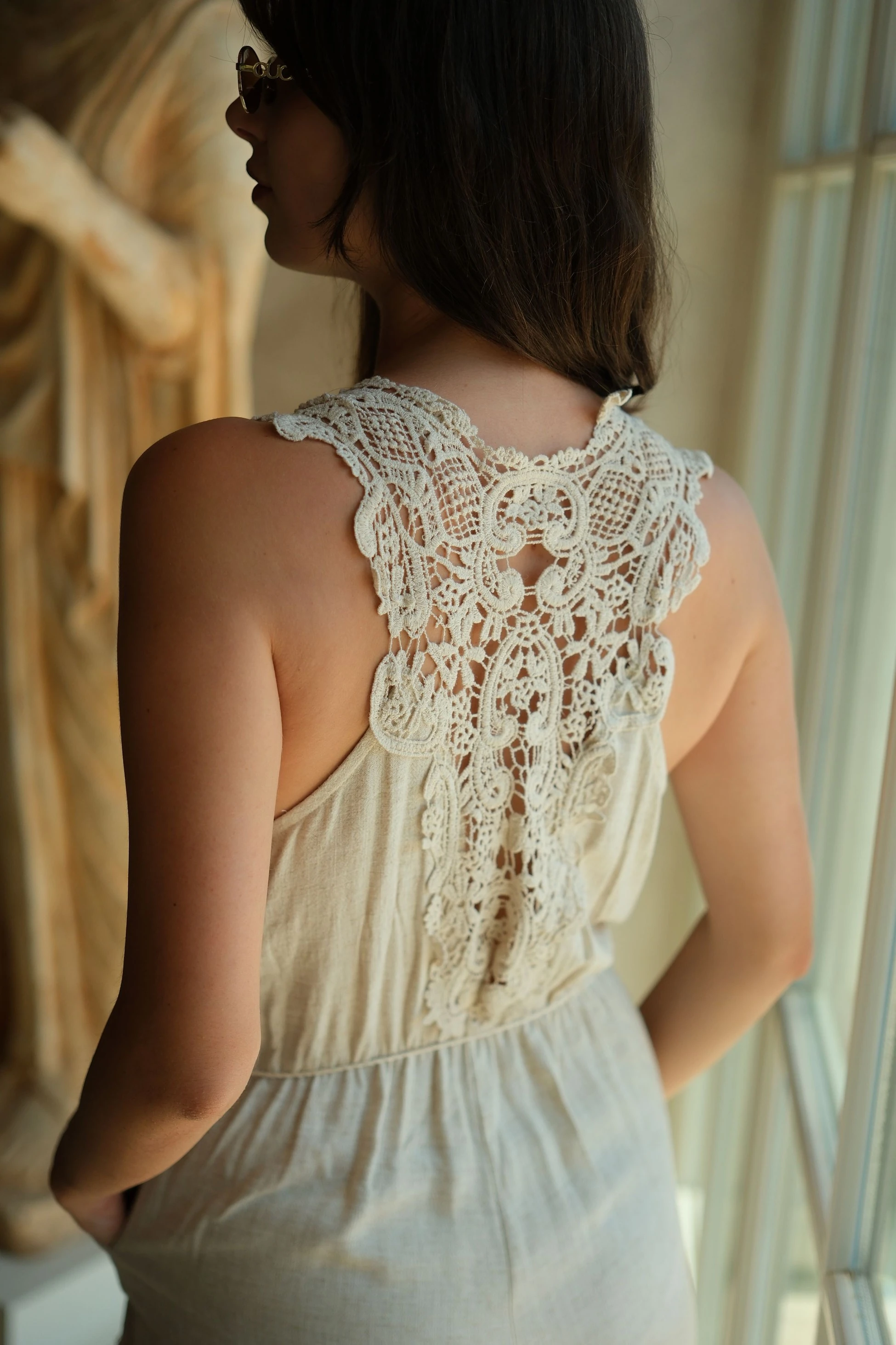 Sırt Dantel Detaylı Keten Uzun Tulum