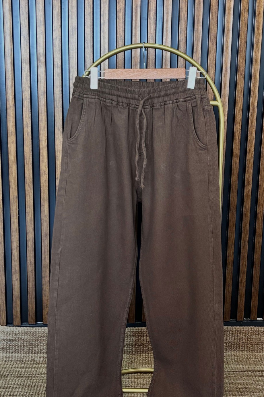 BELDEN LASTİKLİ KORDONLU DOKUMA PANTALON- KAHVERENGİ