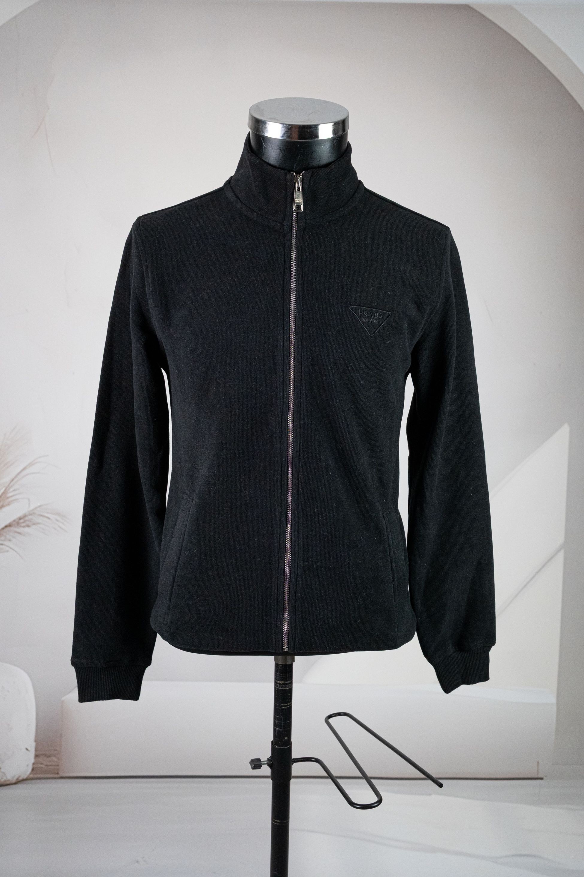 Prada Siyah Önden Fermuarlı Polar Kumaş Sweatshirt