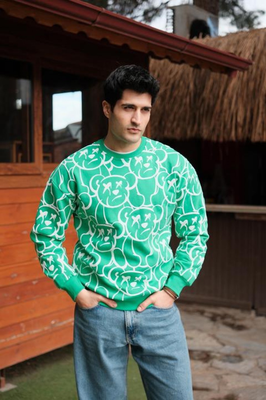 Yeşil Emoji Baskı Sweatshirt