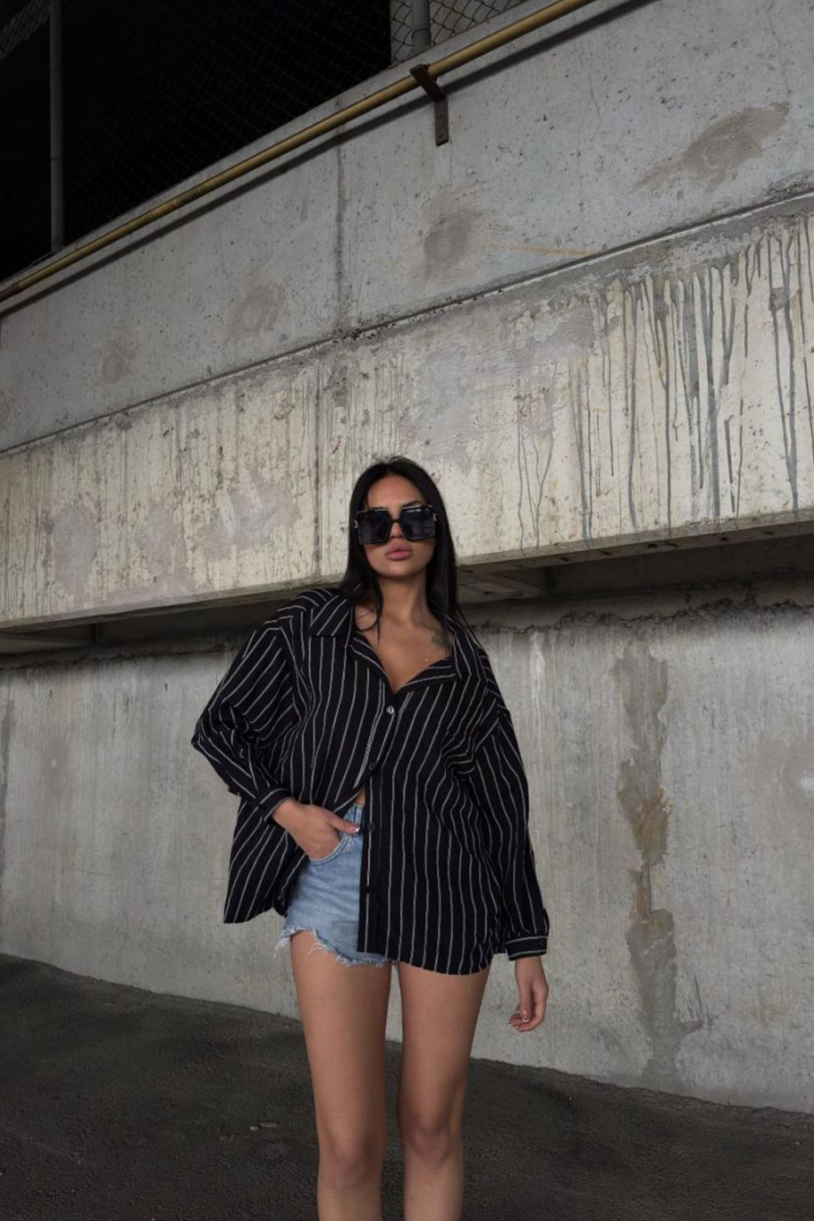 ZARA MODEL ÇİZGİLİ GÖMLEK-SİYAH