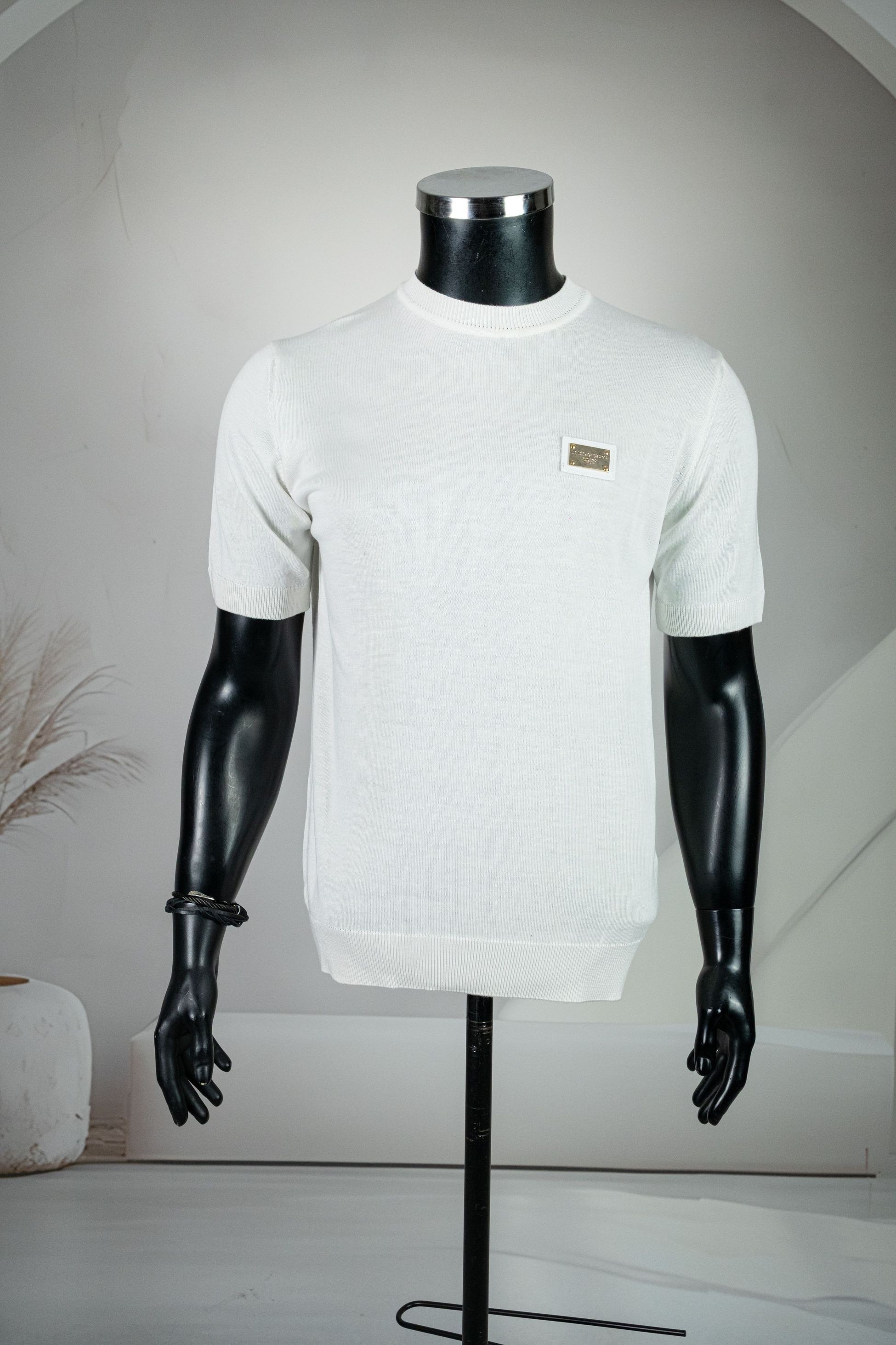 Dior Beyaz Yuvarlak Yaka Gögüste Metal logolu Kısa Kol Triko