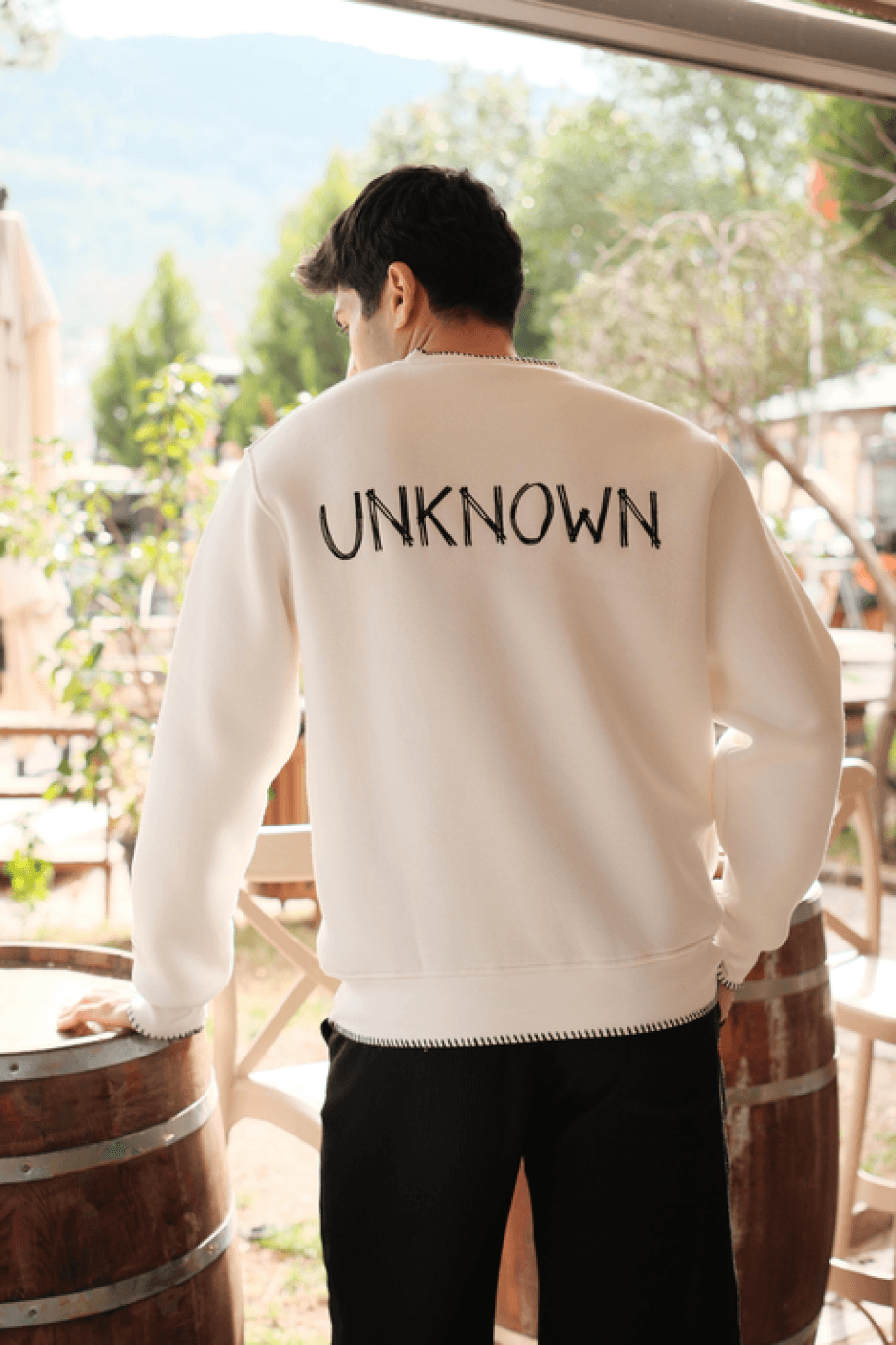 Beyaz Soru İşareti Baskı Sweatshirt
