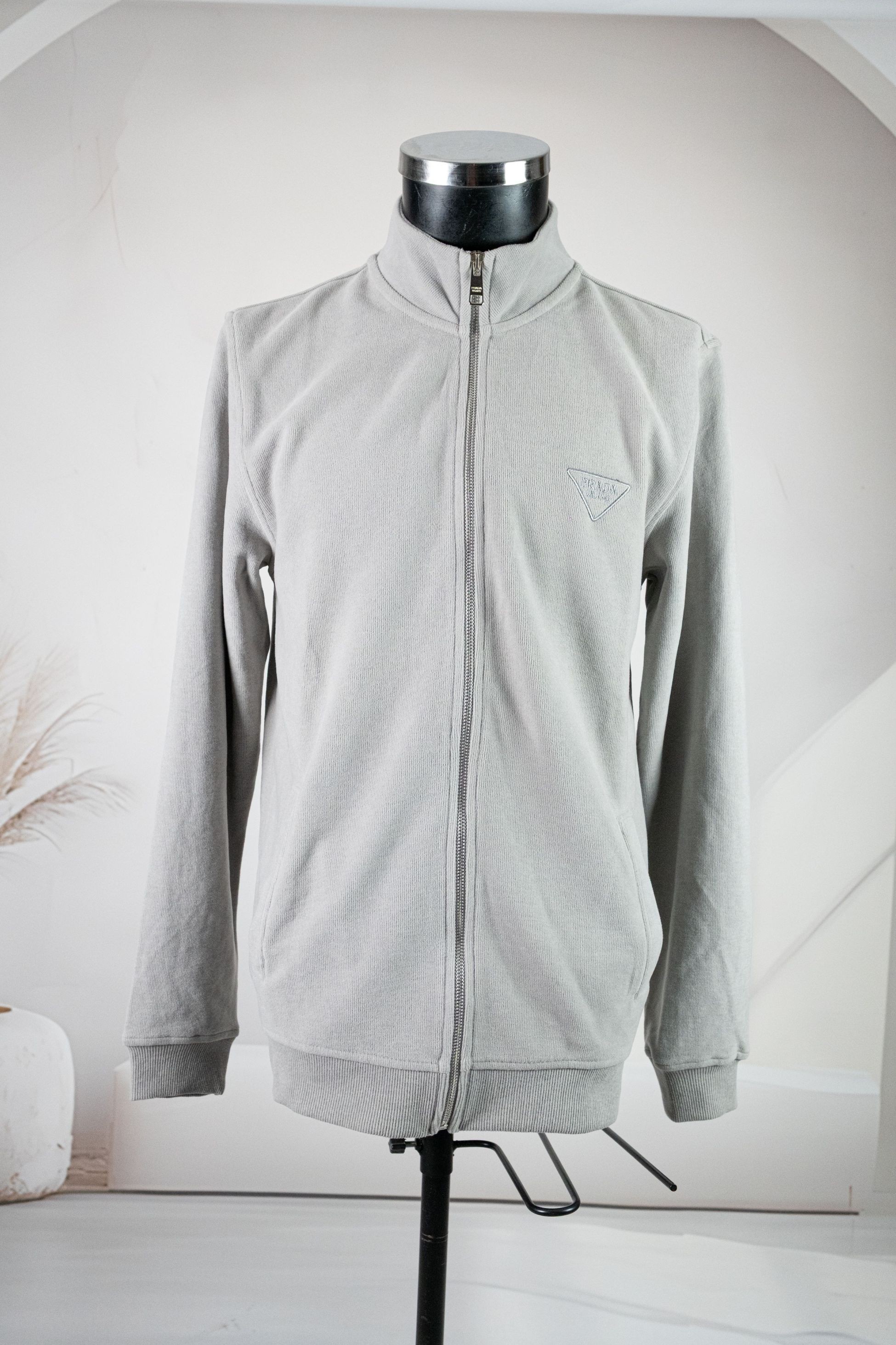 Prada Gri Önden Fermuarlı Polar Kumaş Sweatshirt
