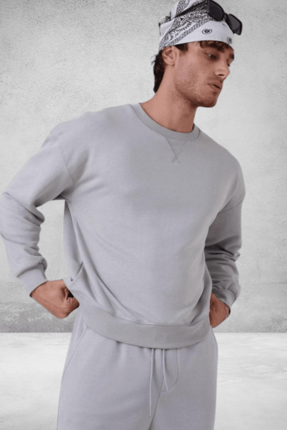 Buz Gri Desensiz Sweatshirt