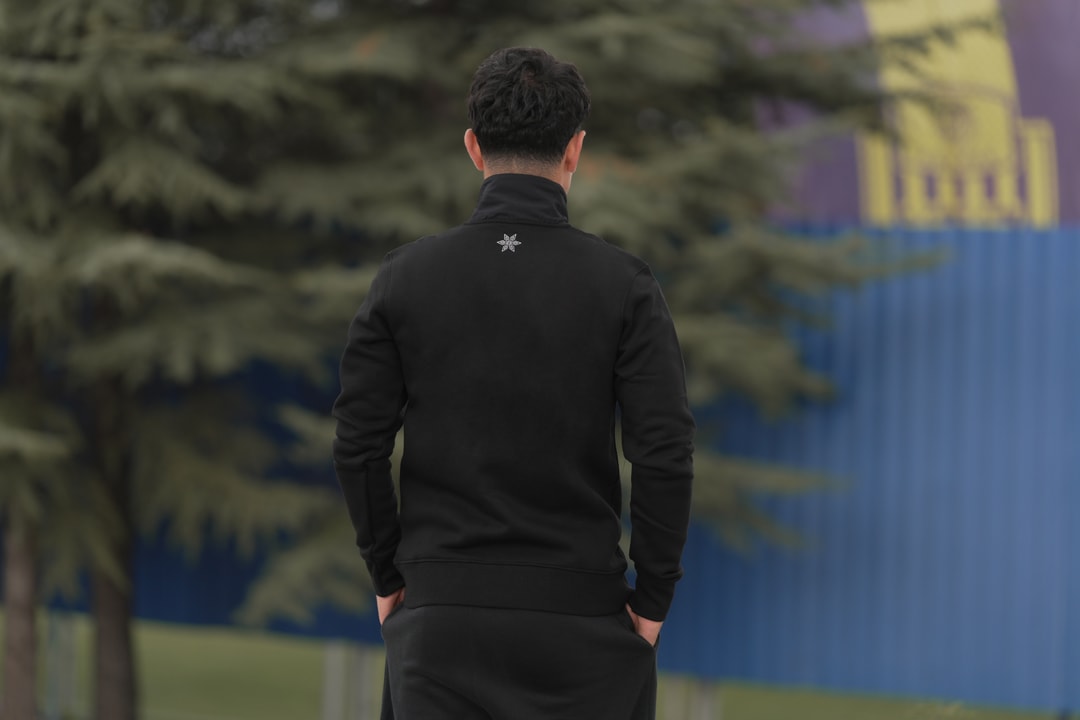 FC-0202 UMBRO MADRA SWEAT BLACK