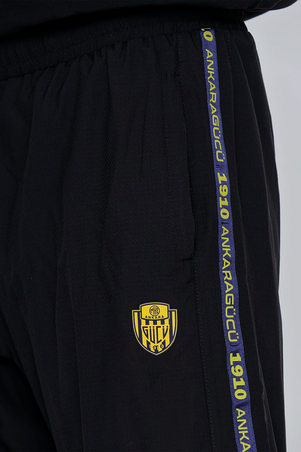 ANKR-0033 SİNCE ERK.SİYAH BISTRECH SHORT