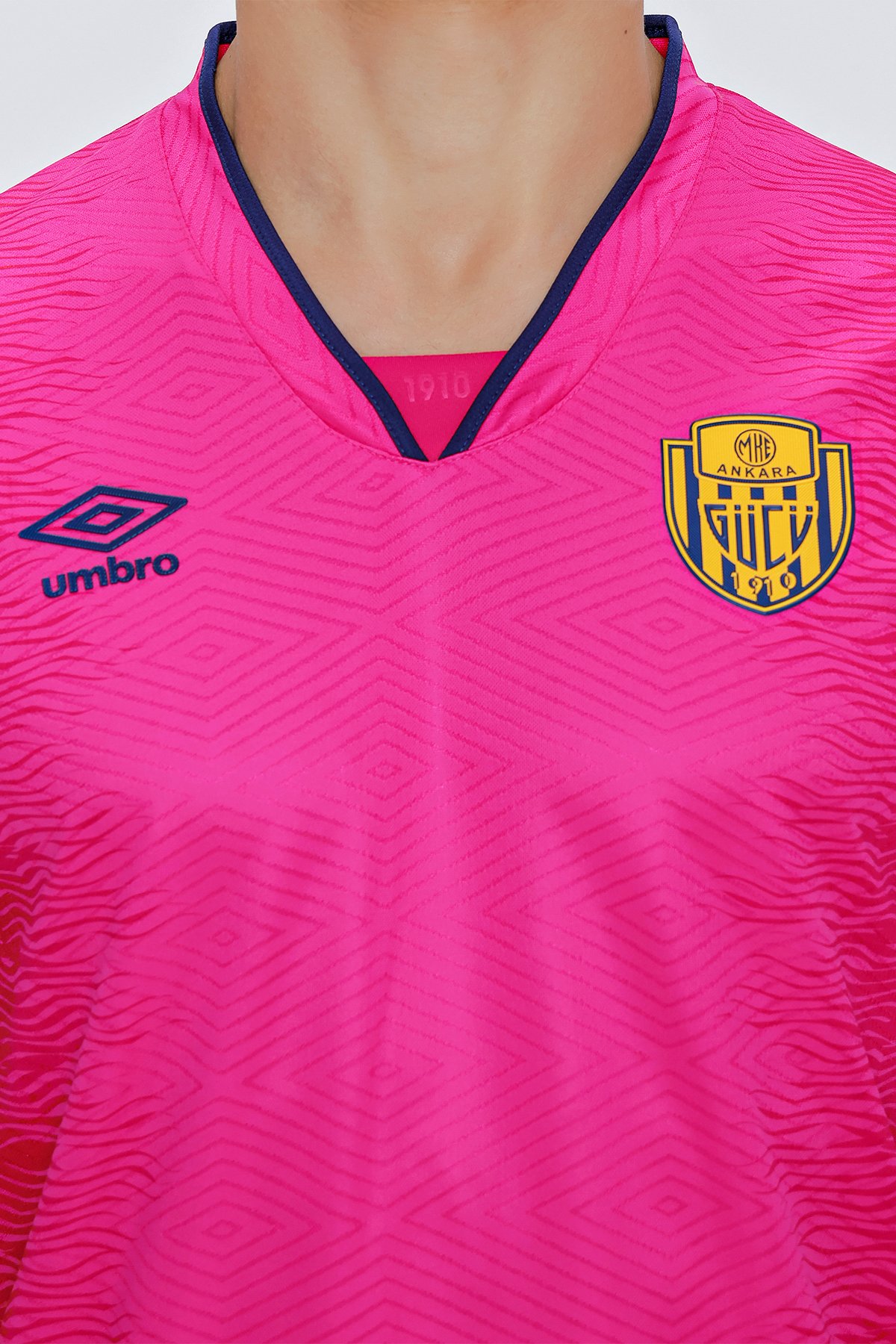 TF-0271 Umbro Ankaragucu Enerjik Jersey Fuchia