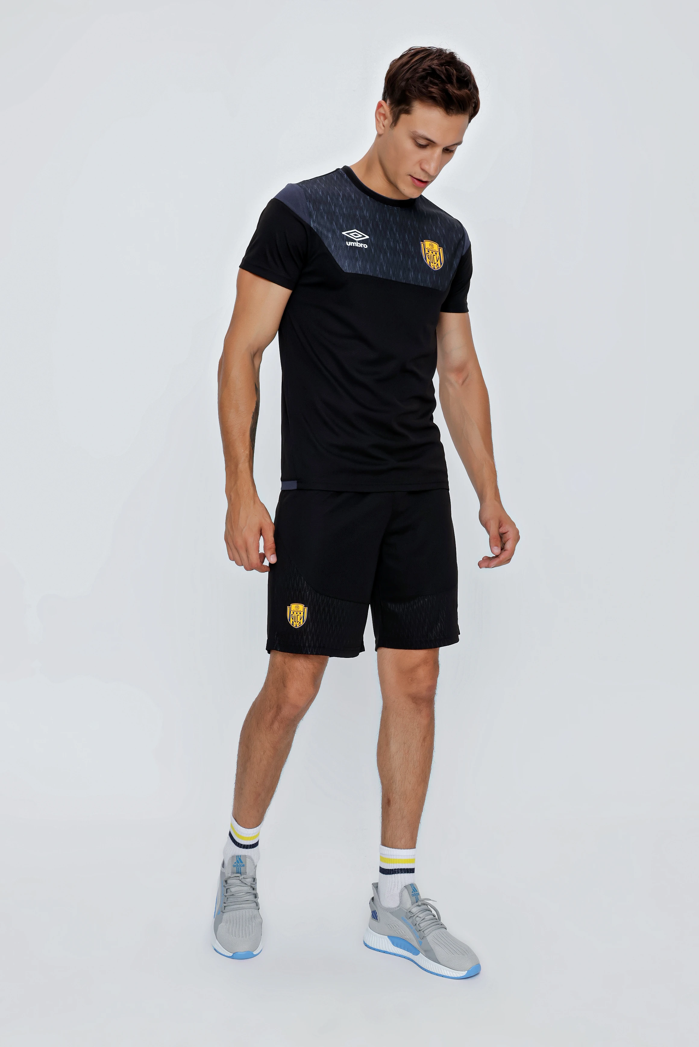 TF-0264 UMBRO DIAMOND TRAINING T-SHIRT