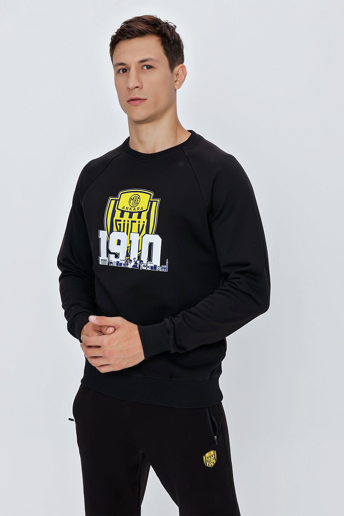 ANKR-0011 SİNCE ERK.SİYAH SIFIR YAKA SWEAT