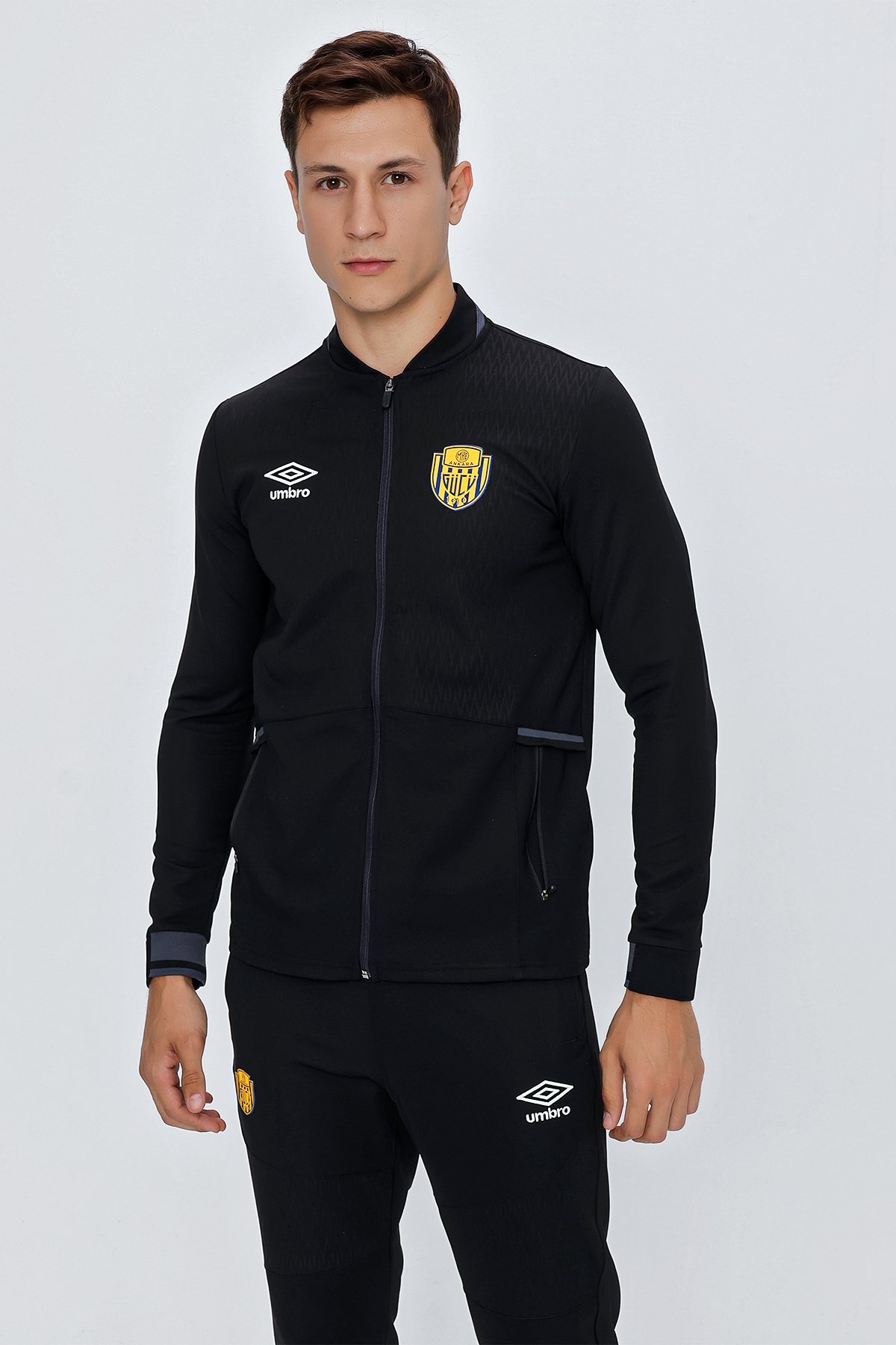 TC-0128 UMBRO DIAMOND CAMP JACKET