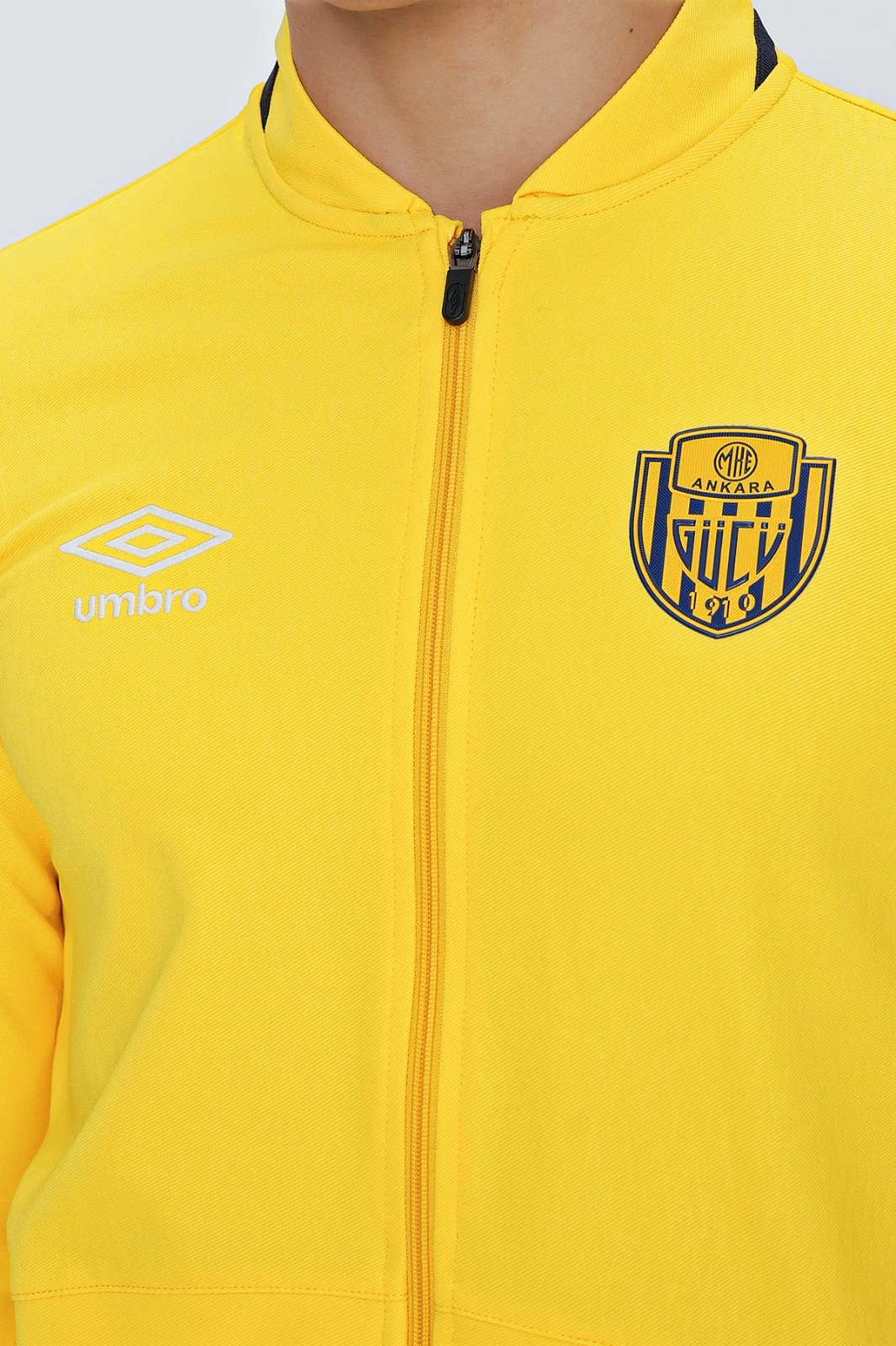 TC-0128 UMBRO YELLOW DIAMOND CAMP JACKET