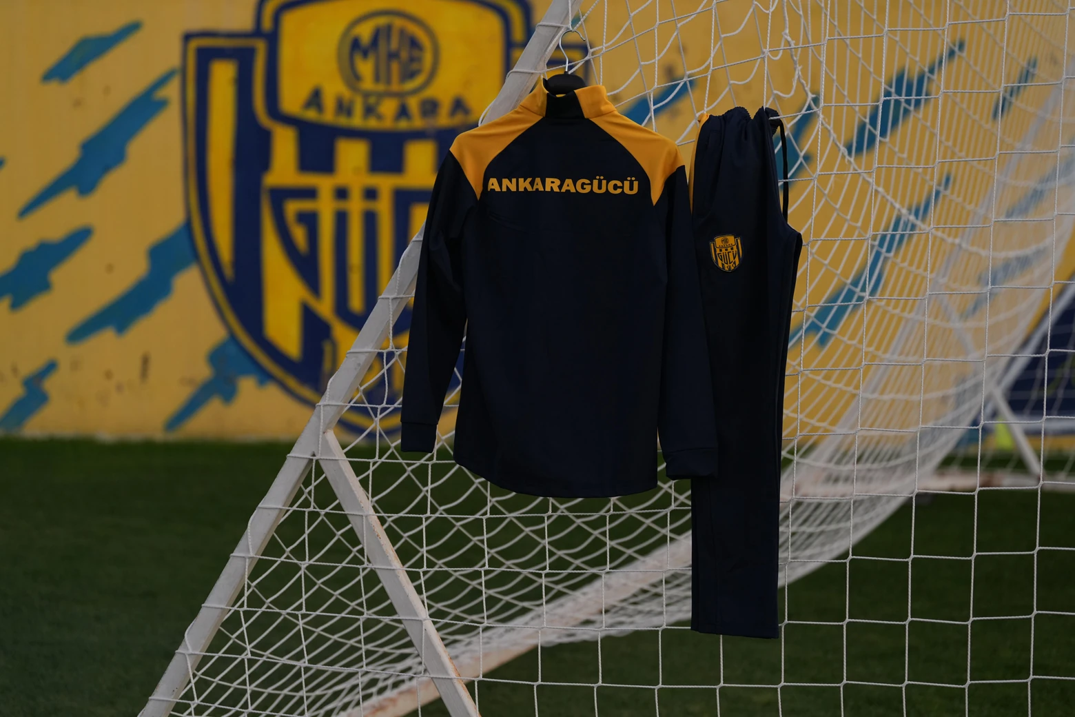 UMBRO ANTRENMAN EŞOFMAN TAKIMI