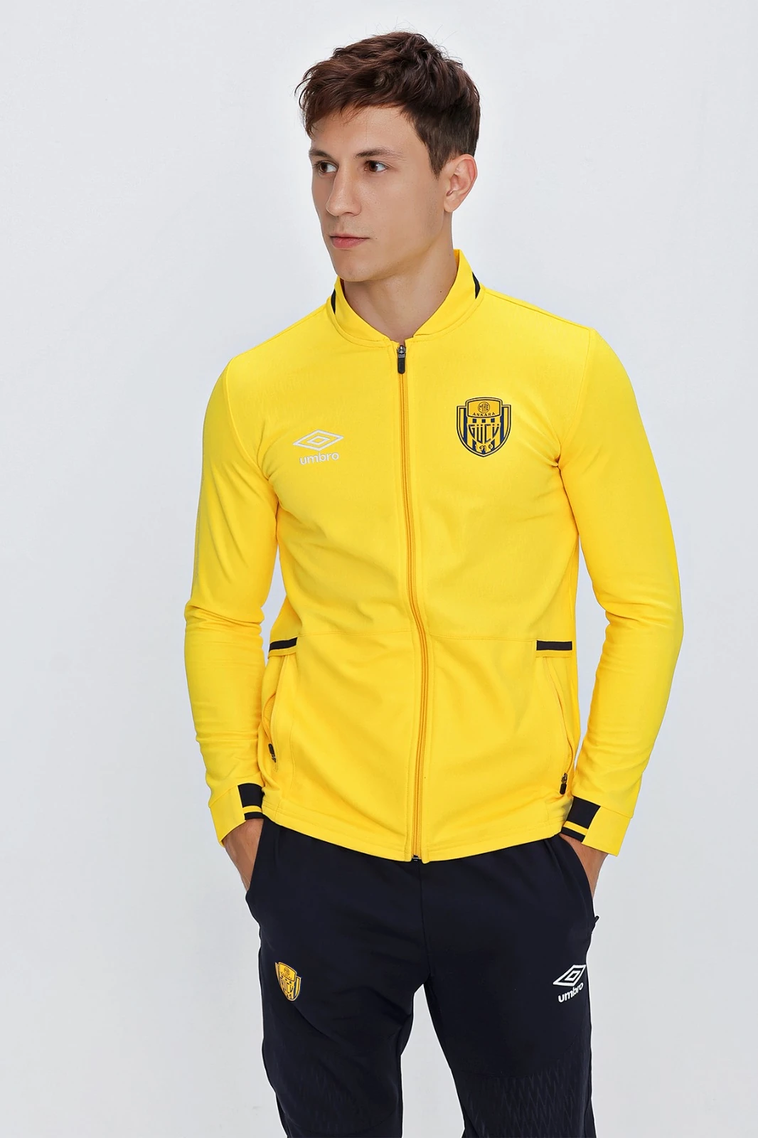 TC-0128 UMBRO YELLOW DIAMOND CAMP JACKET