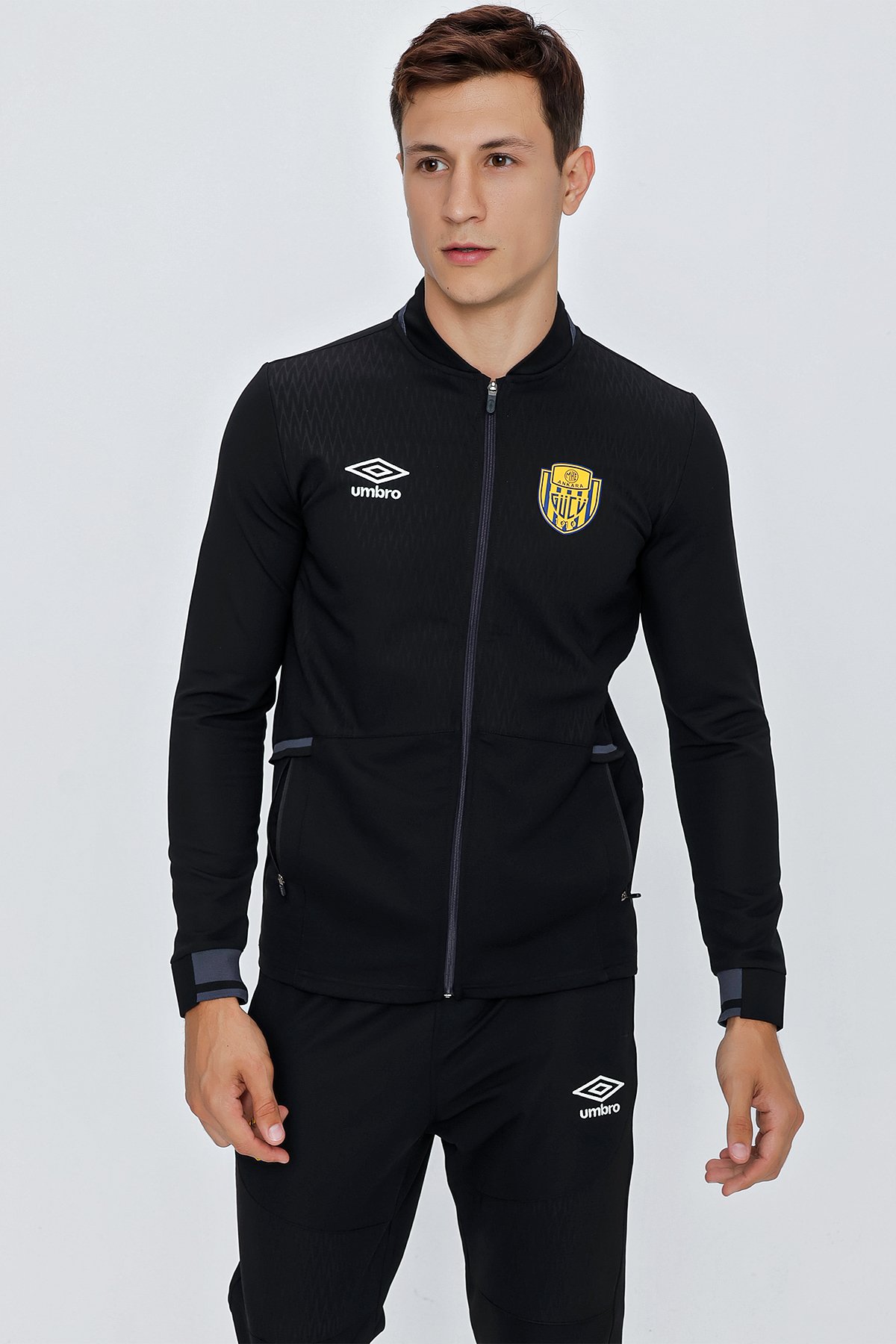 TC-0128 UMBRO DIAMOND CAMP JACKET
