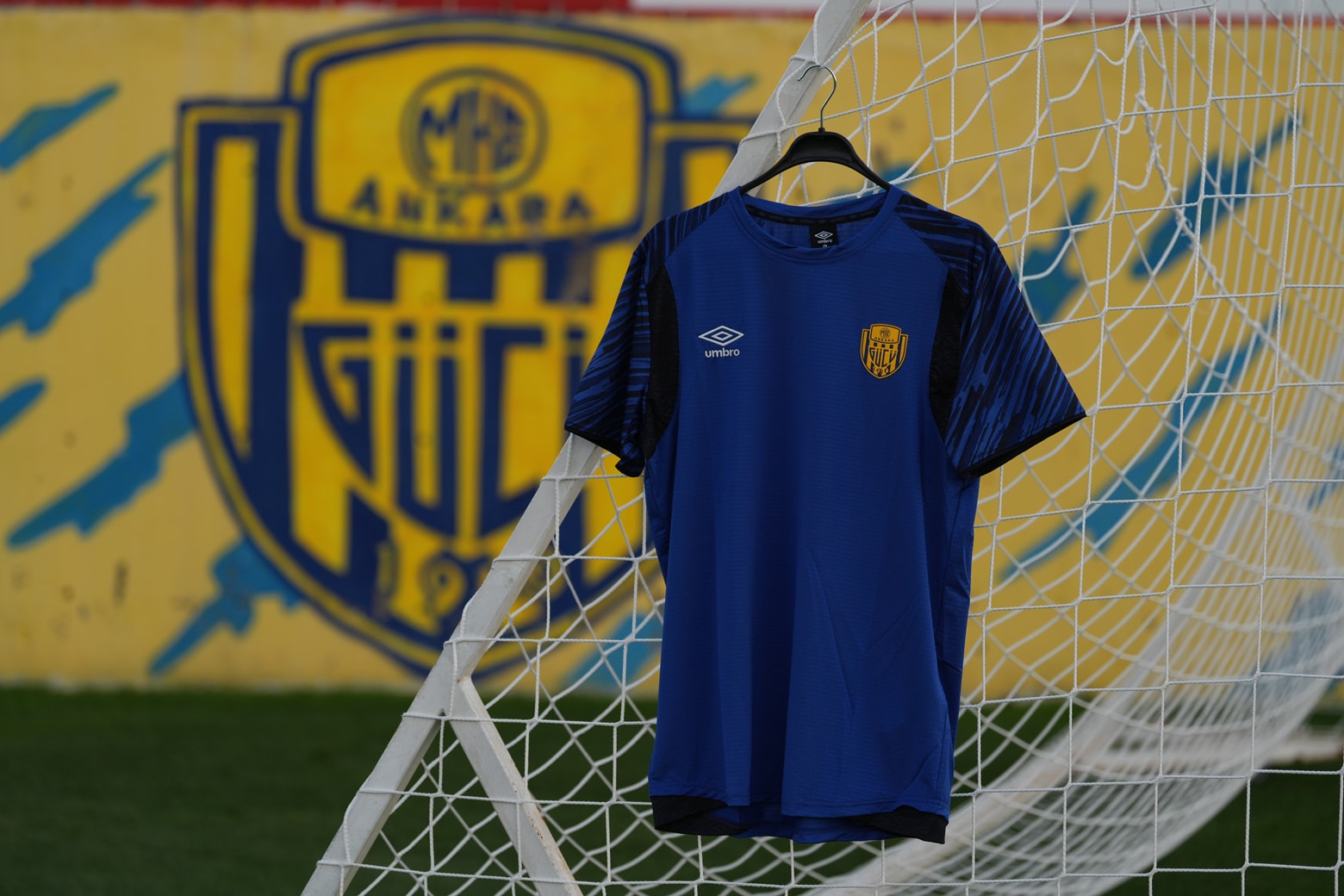 TF-0430 UMBRO PLUS TRAINING TSHIRT SAX