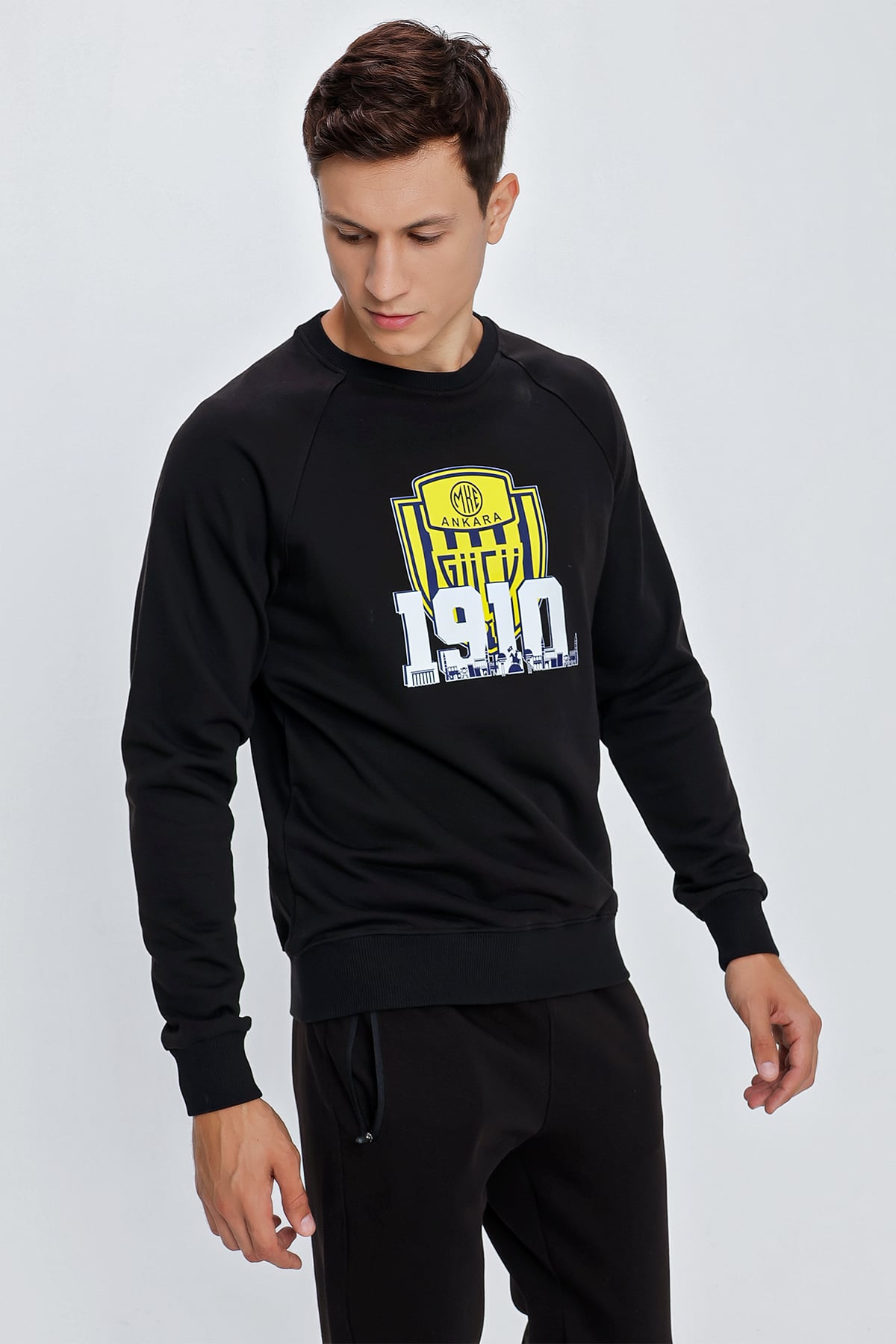 ANKR-0011 SİNCE ERK.SİYAH SIFIR YAKA SWEAT
