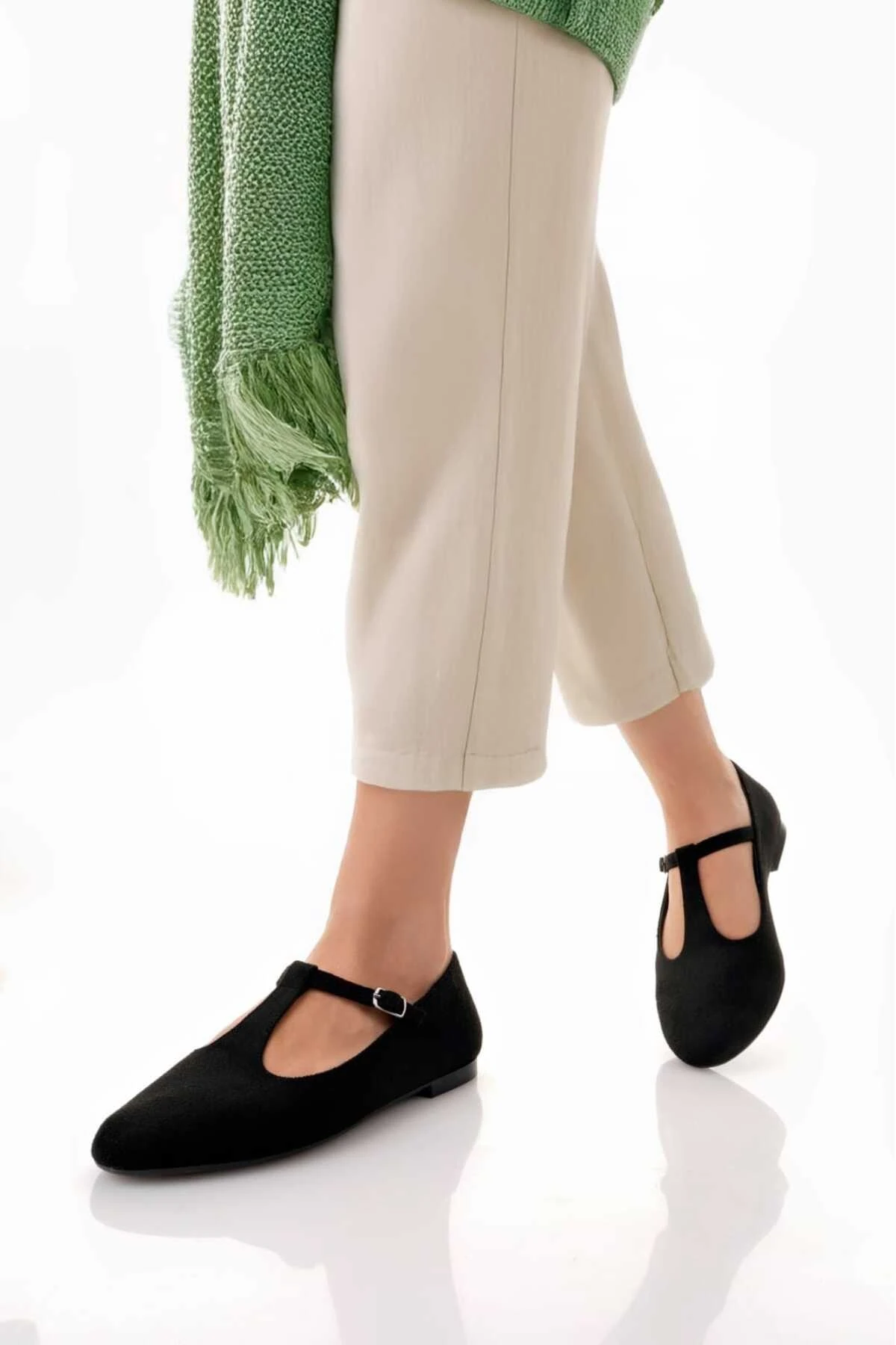 Siyah Süet T-Strap Mary Jane Tasarım Babet - Siyah Süet