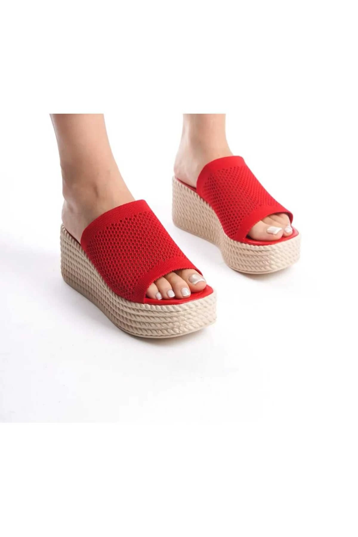 dolgu topuklu terlik