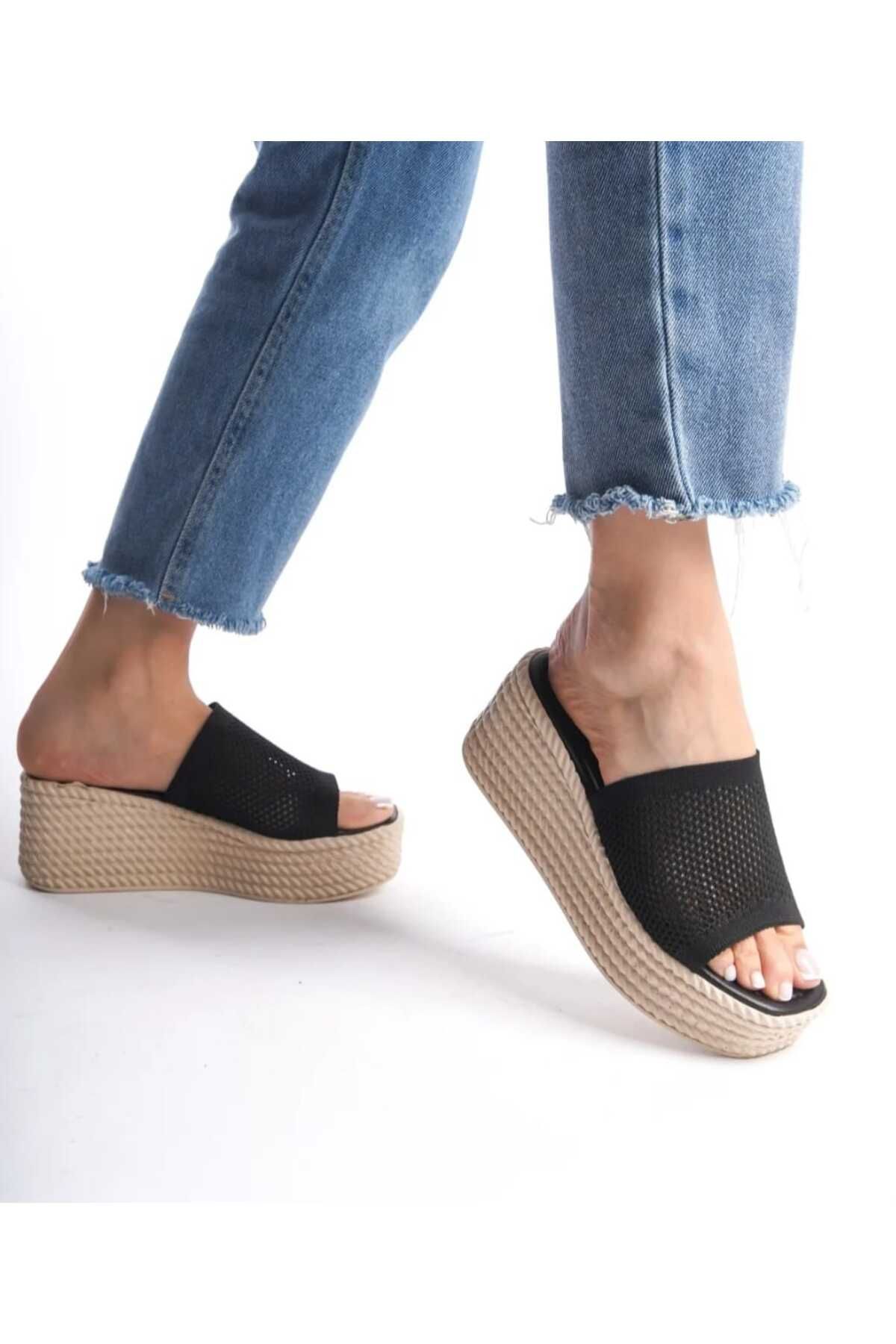 dolgu topuklu terlik