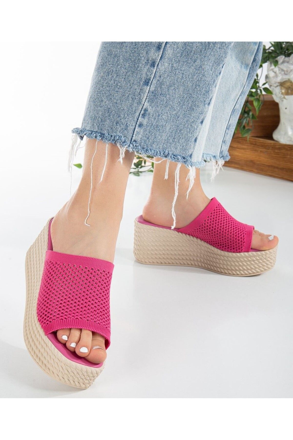 Dolgu Taban Rahat Triko Günlük Terlik