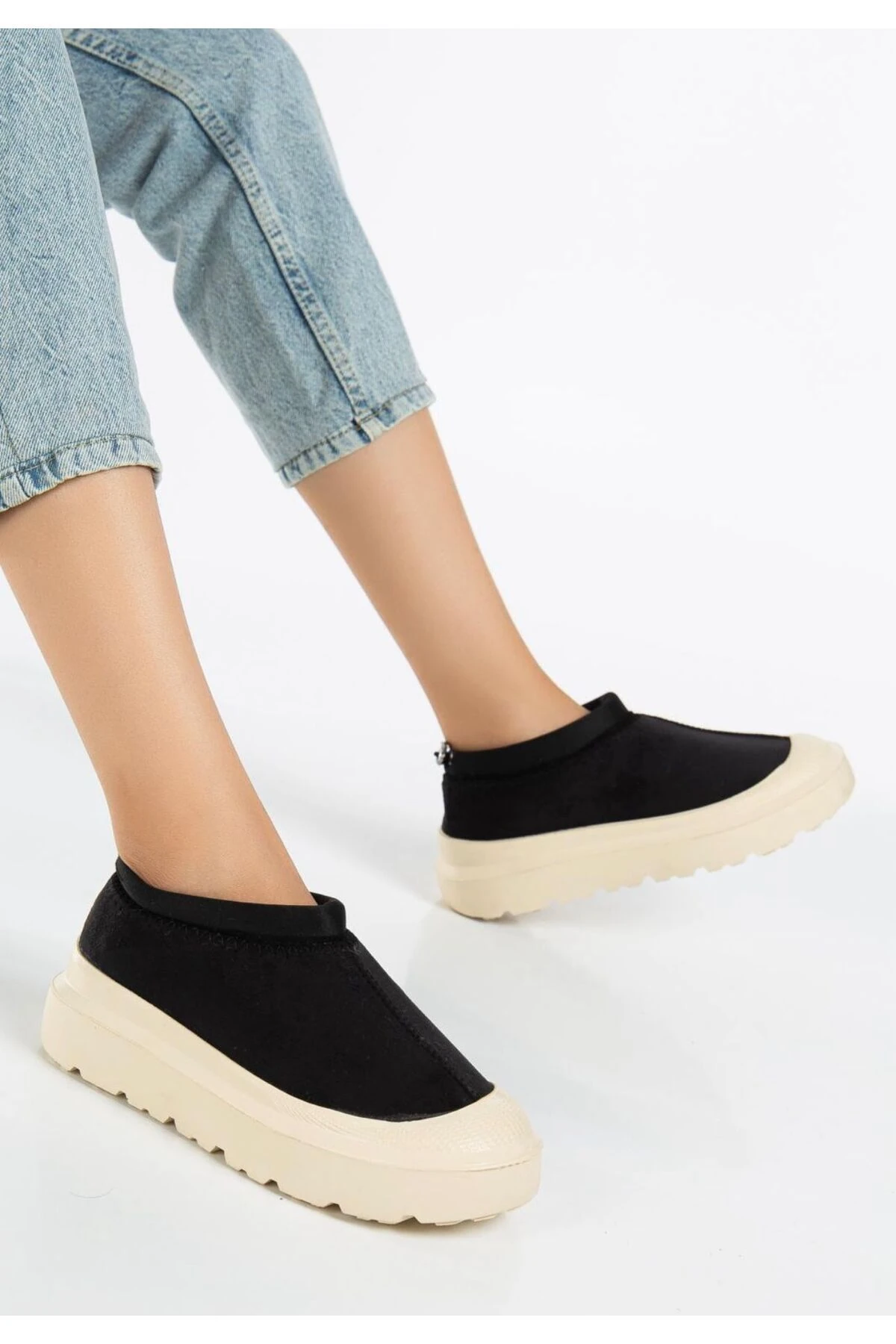 Tasman kürklü bot ug - Siyah