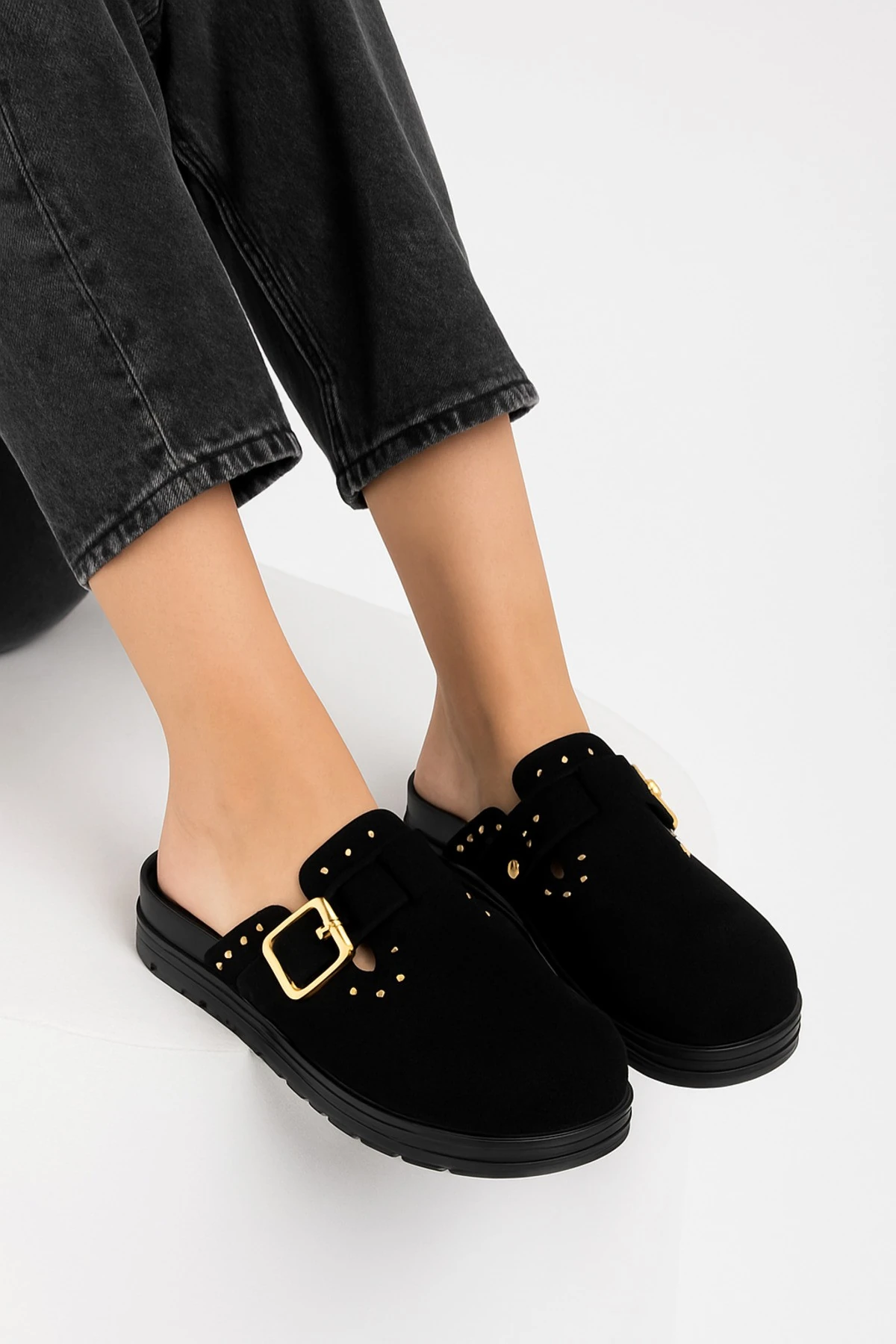 Günlük Kışlık Terlik Yeni Sezon - Siyah Süet