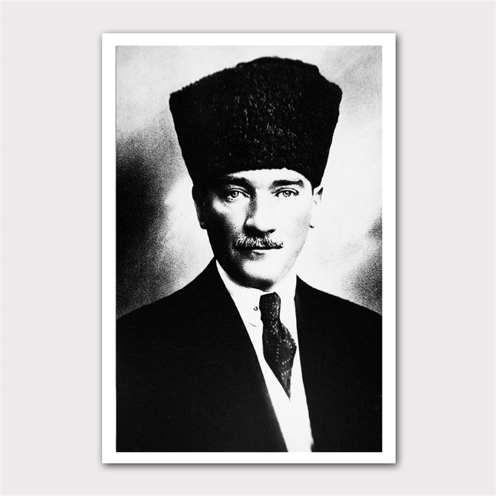 Atatürk Takım Elbise Kalpak Vesikalık Kanvas Tablo