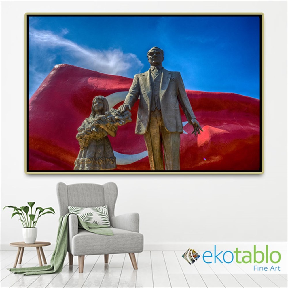 Atatürk ve Küçük Kız Heykeli Kanvas Tablo image