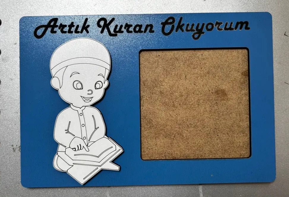 Artık Kuran Okuyorum Çerçevesi (Ahşap)
