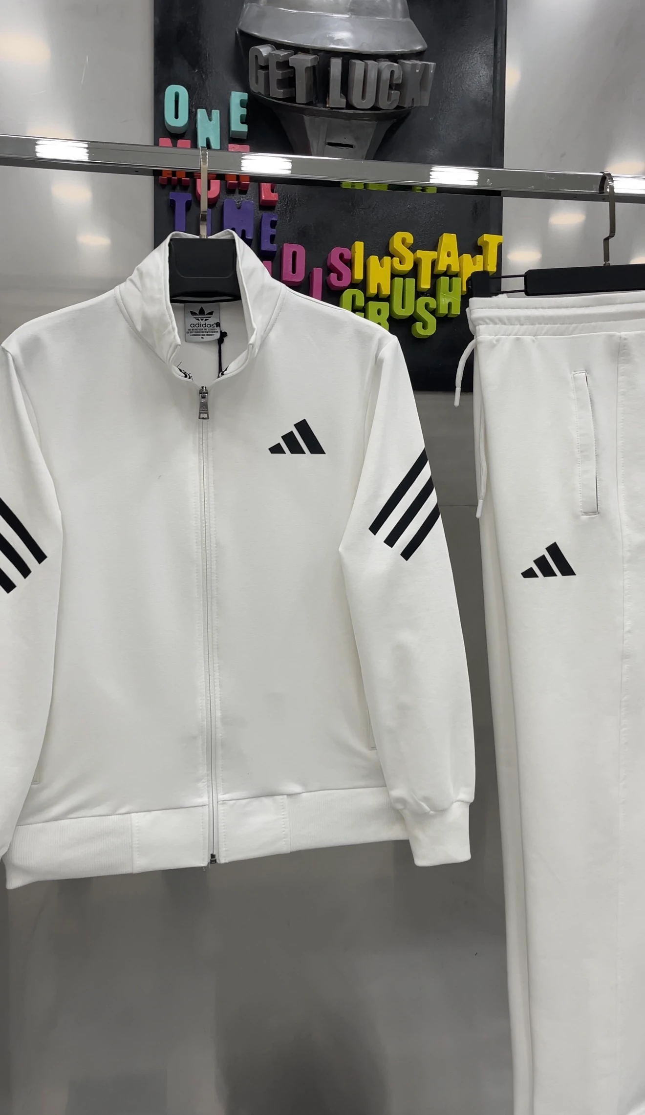 ADİDS İthal Beyaz Klasik Eşofman Takımı