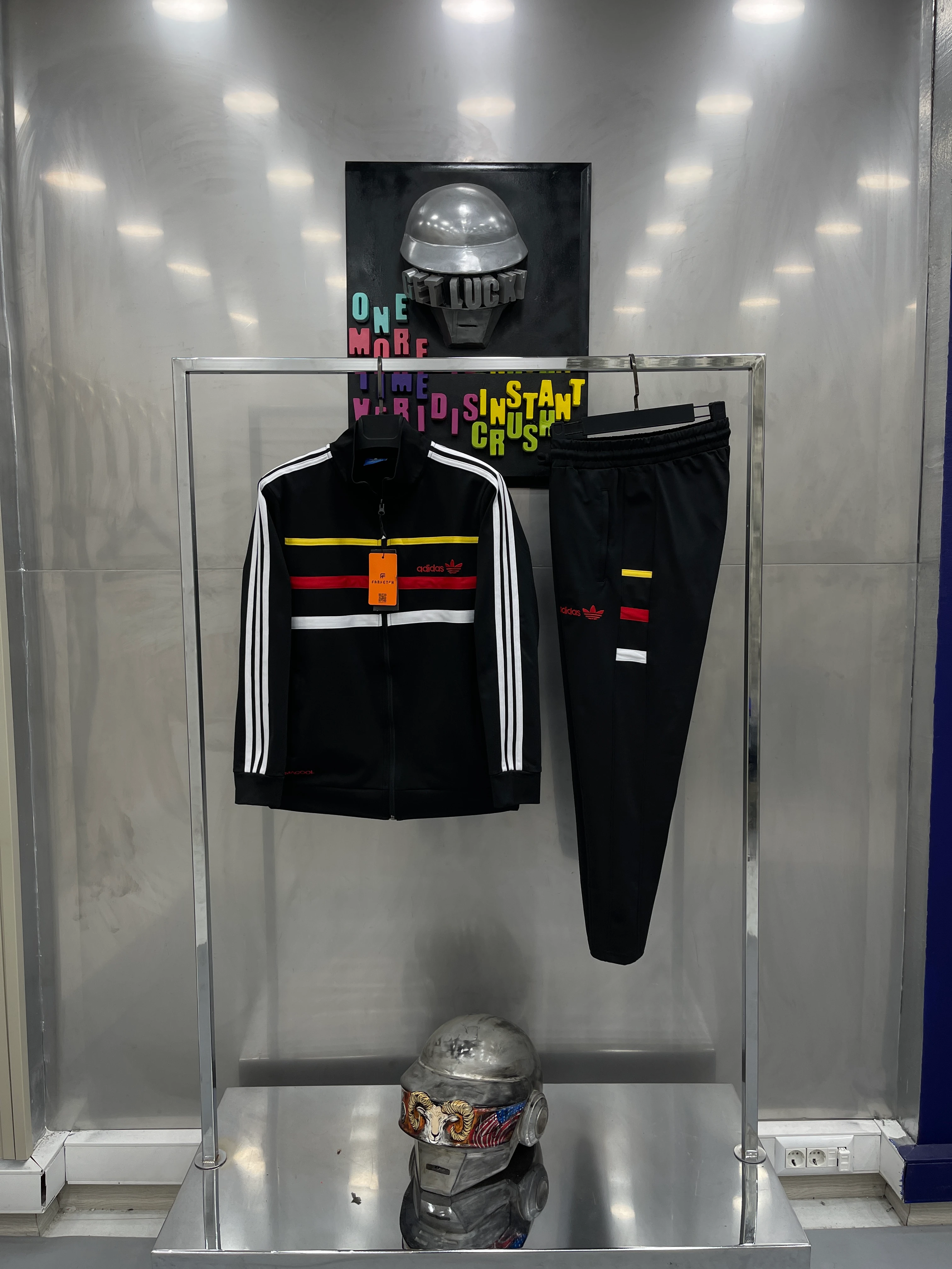 ADİDS İthal Street Edition Siyah Eşofman Takımı