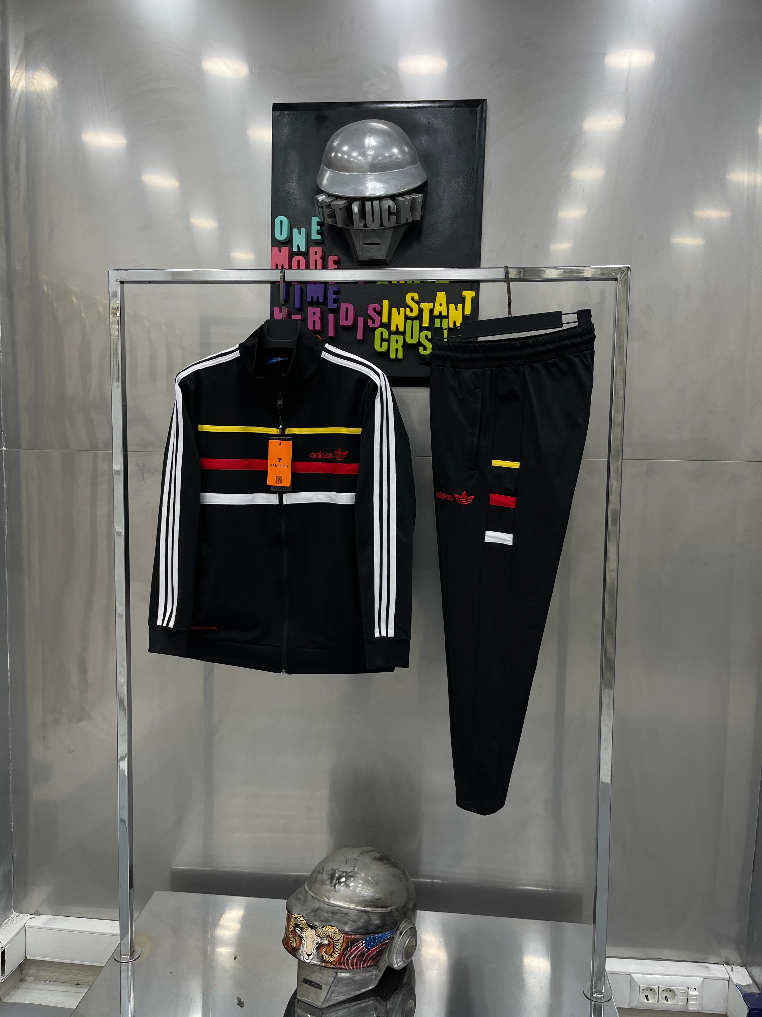 ADİDS İthal Street Edition Siyah Eşofman Takımı