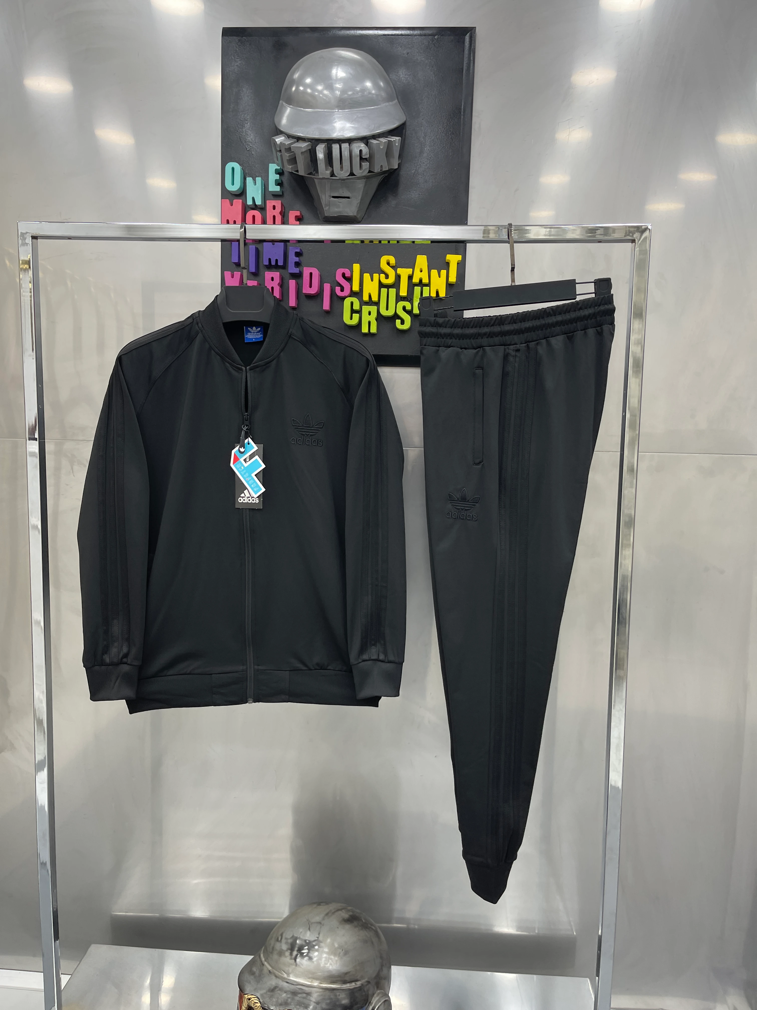 ADİDS İthal Klasik Siyah Eşofman Takımı